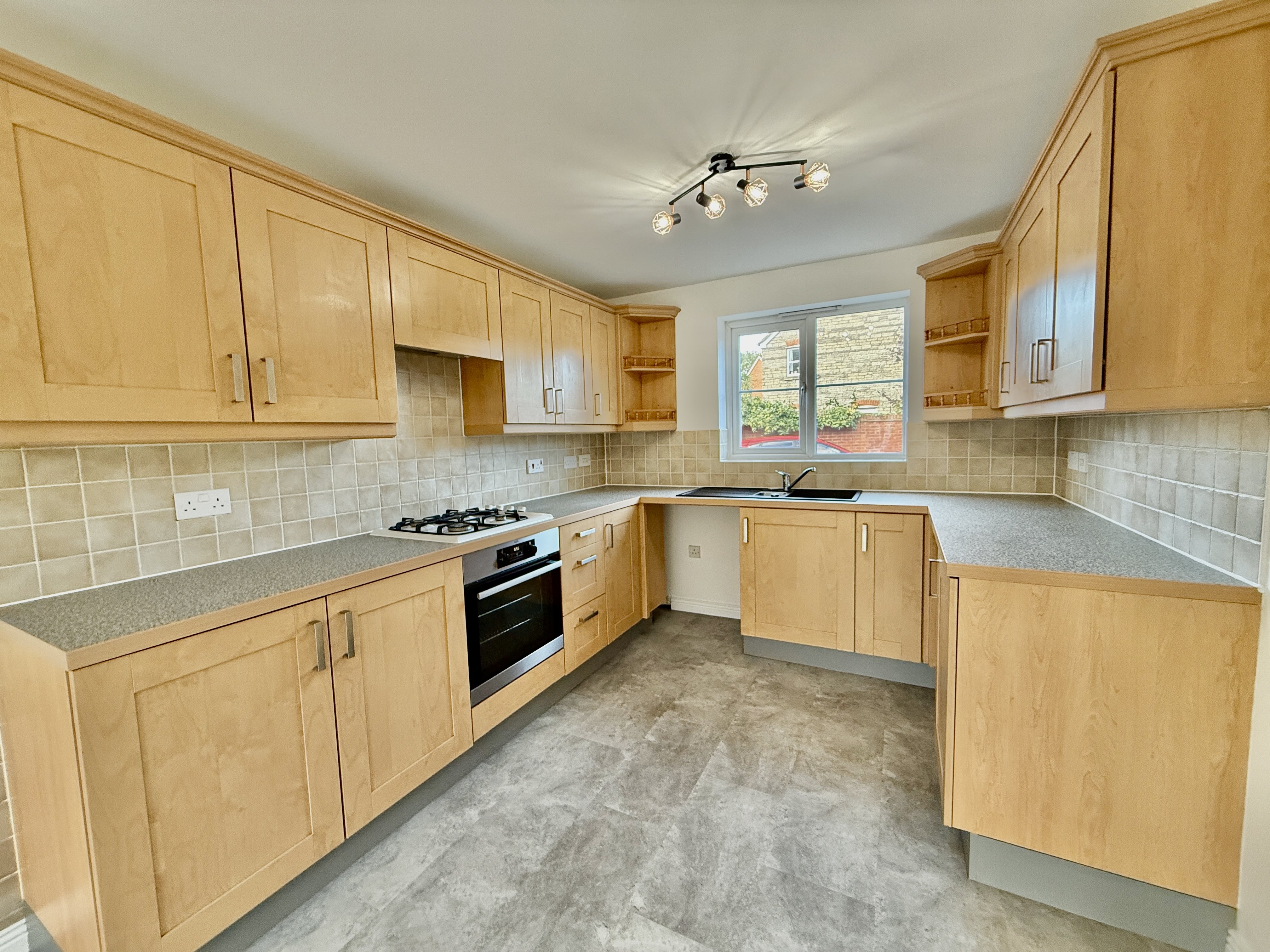 3 bed house to rent in Howitt Way, Weston Village, BS24  - Property Image 6