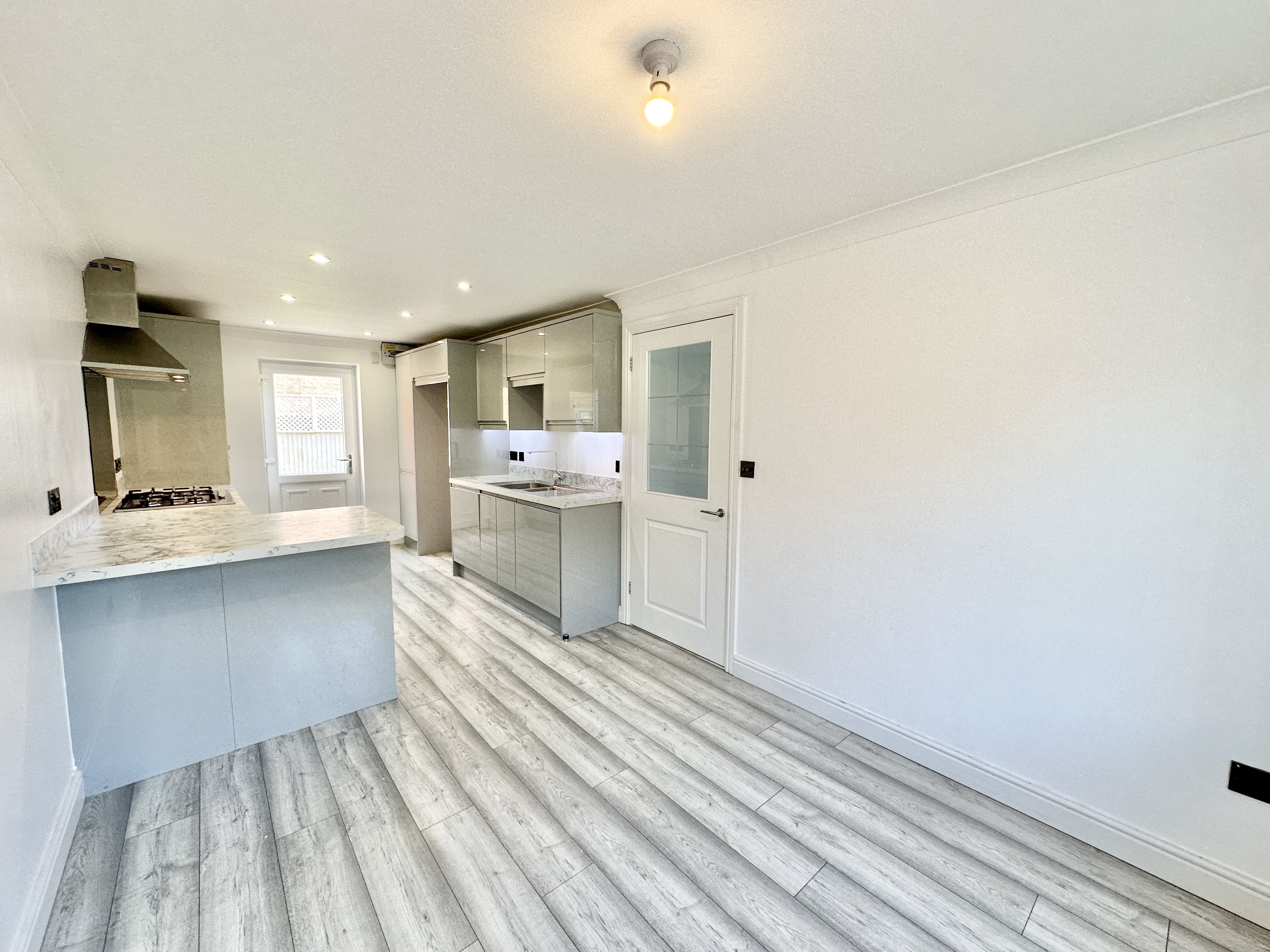 3 bed house to rent in The Badgers, St Georges  - Property Image 6