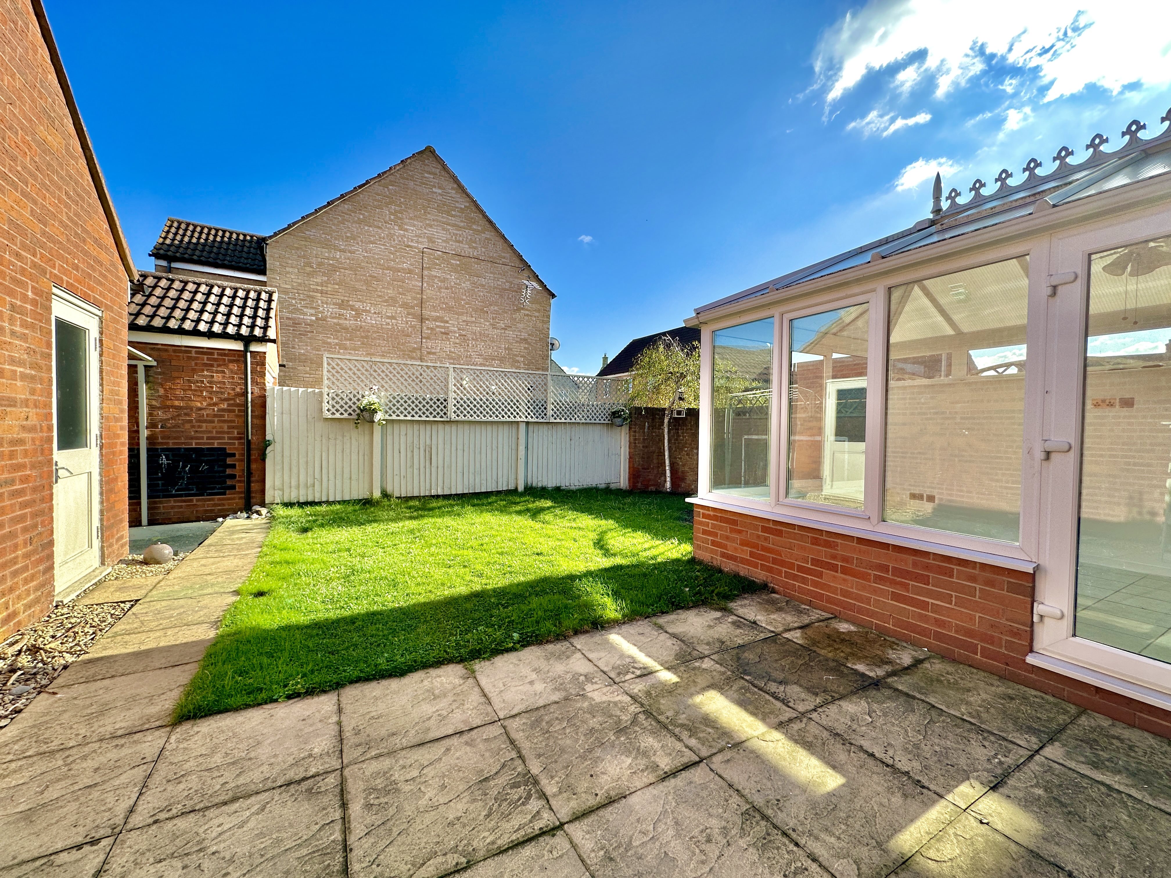 3 bed house to rent in The Badgers, St Georges  - Property Image 9