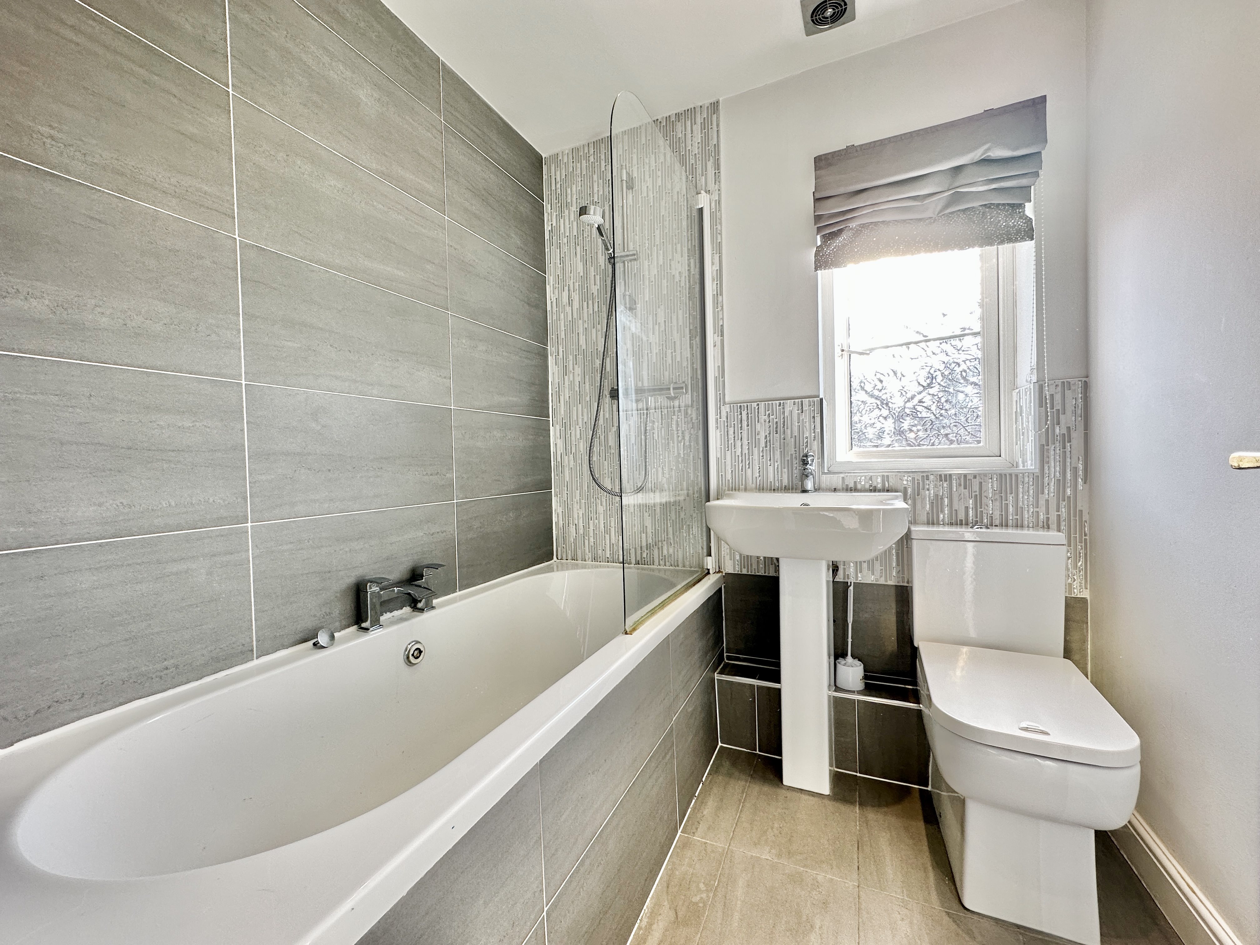 3 bed house to rent in The Badgers, St Georges  - Property Image 16