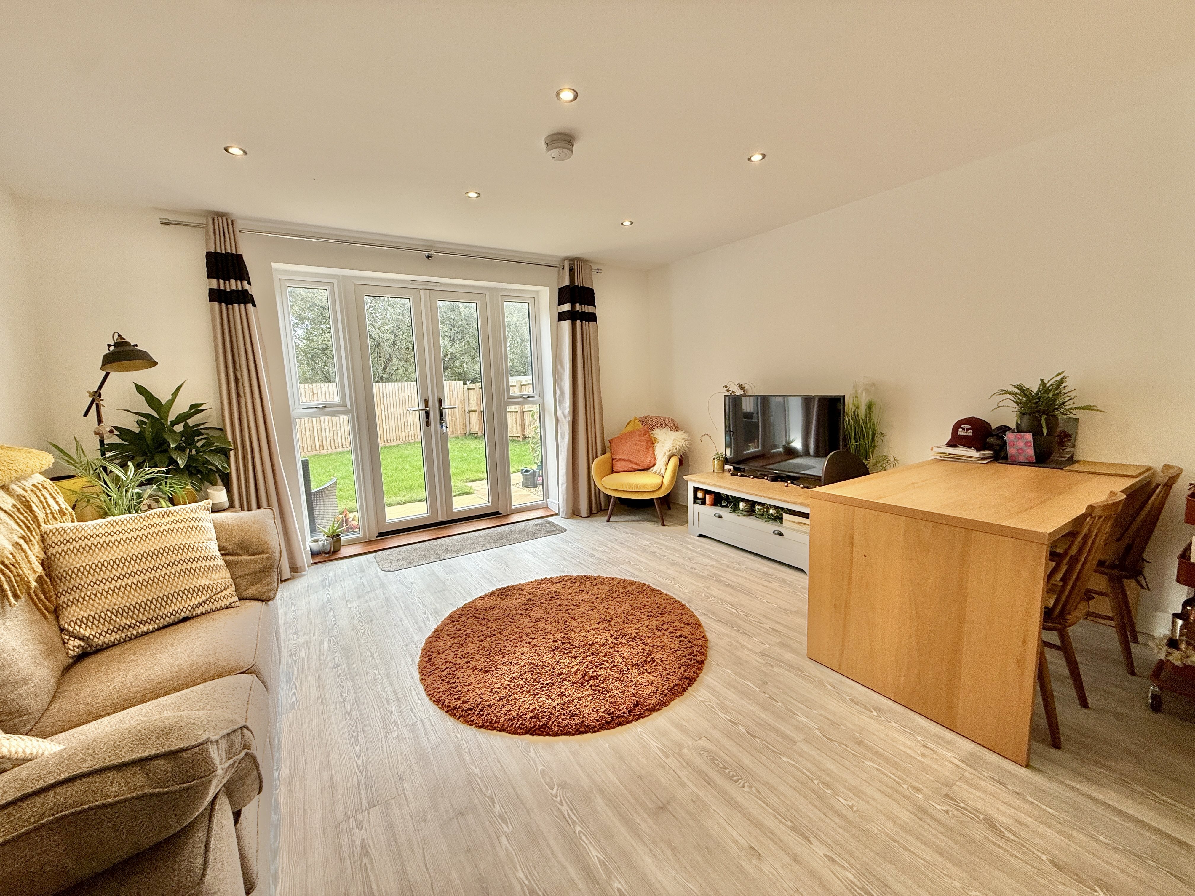 2 bed house to rent in Willow Tree Fields, Nailsea, BS48  - Property Image 3