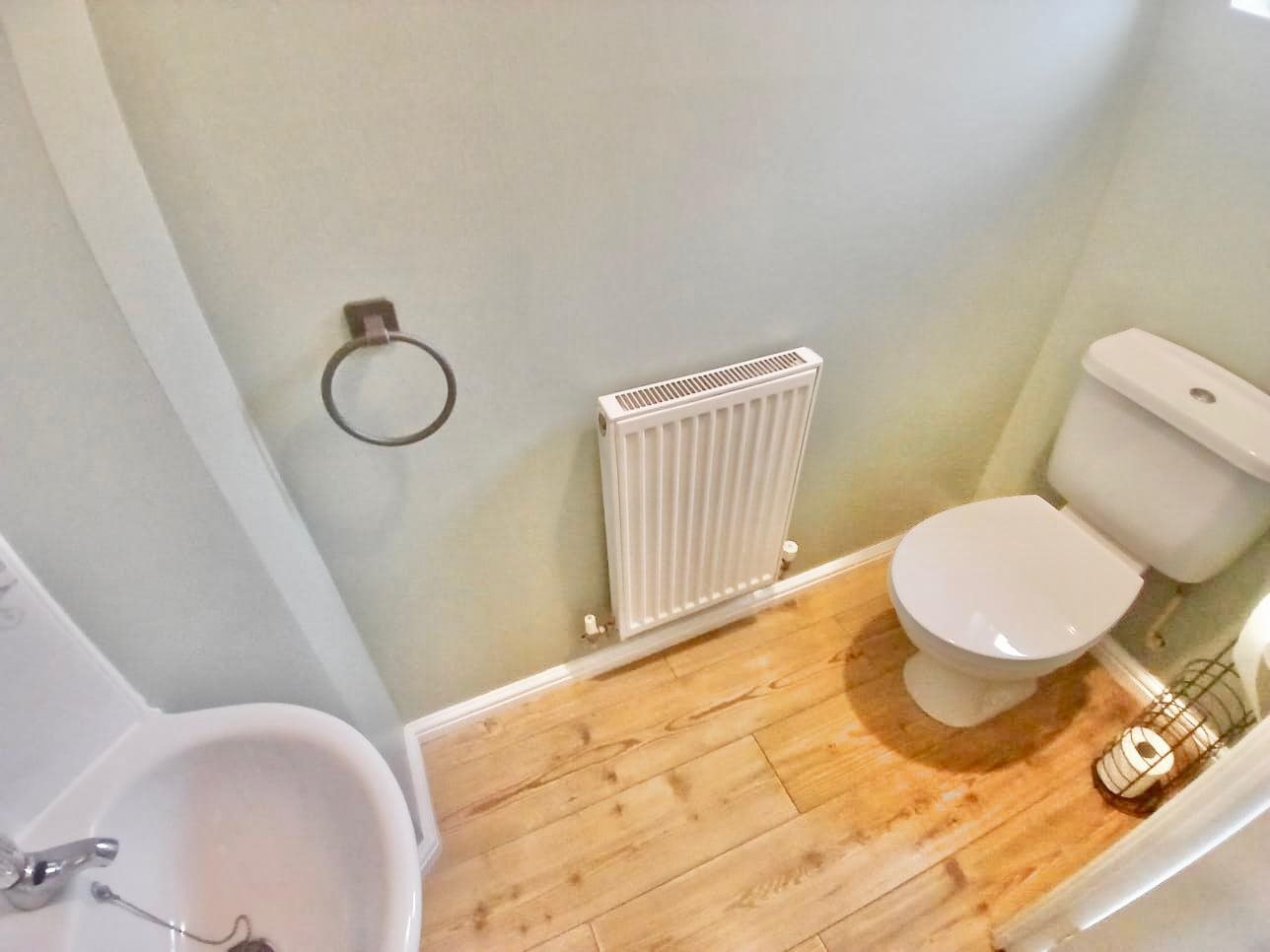 3 bed semi-detached house to rent in Oaktree Place, Str Georges, BS22 8