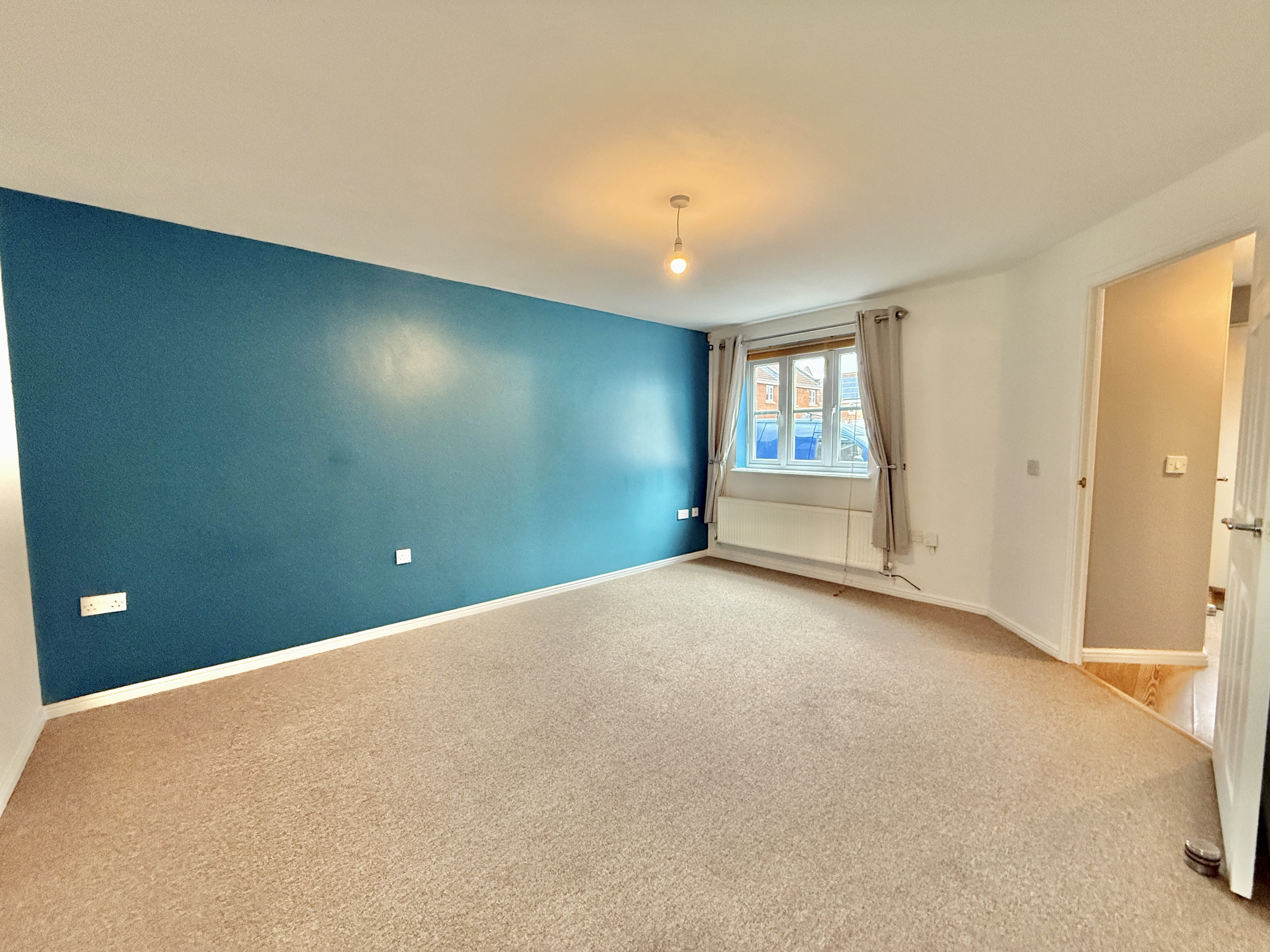 3 bed semi-detached house to rent in Oaktree Place, St Georges, BS22 2