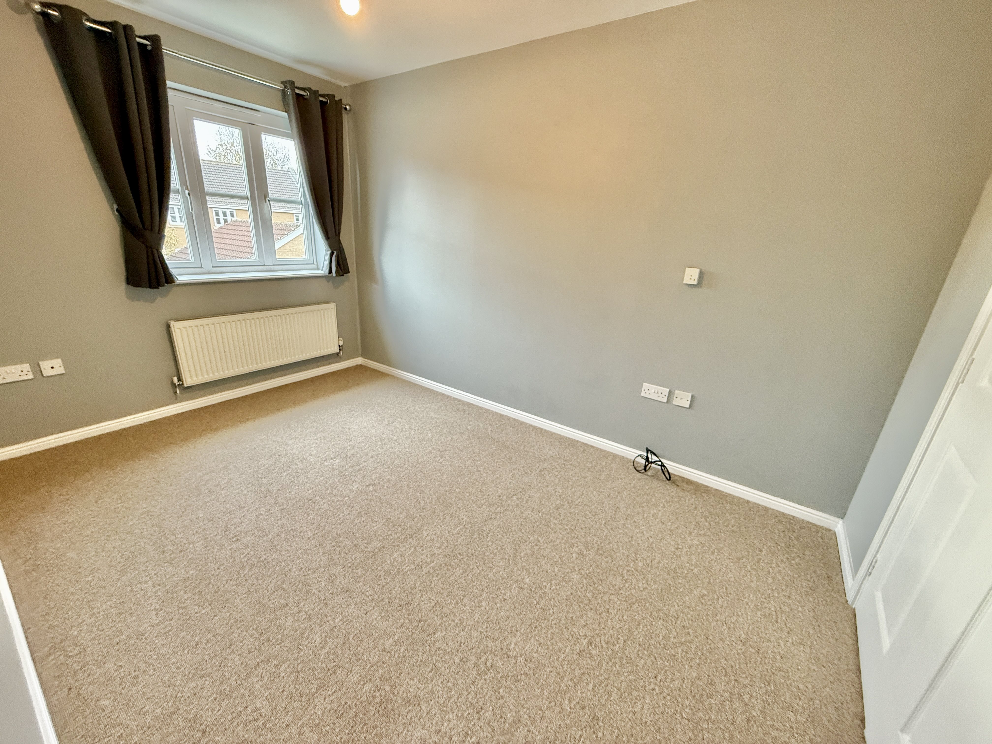 3 bed semi-detached house to rent in Oaktree Place, St Georges, BS22  - Property Image 8
