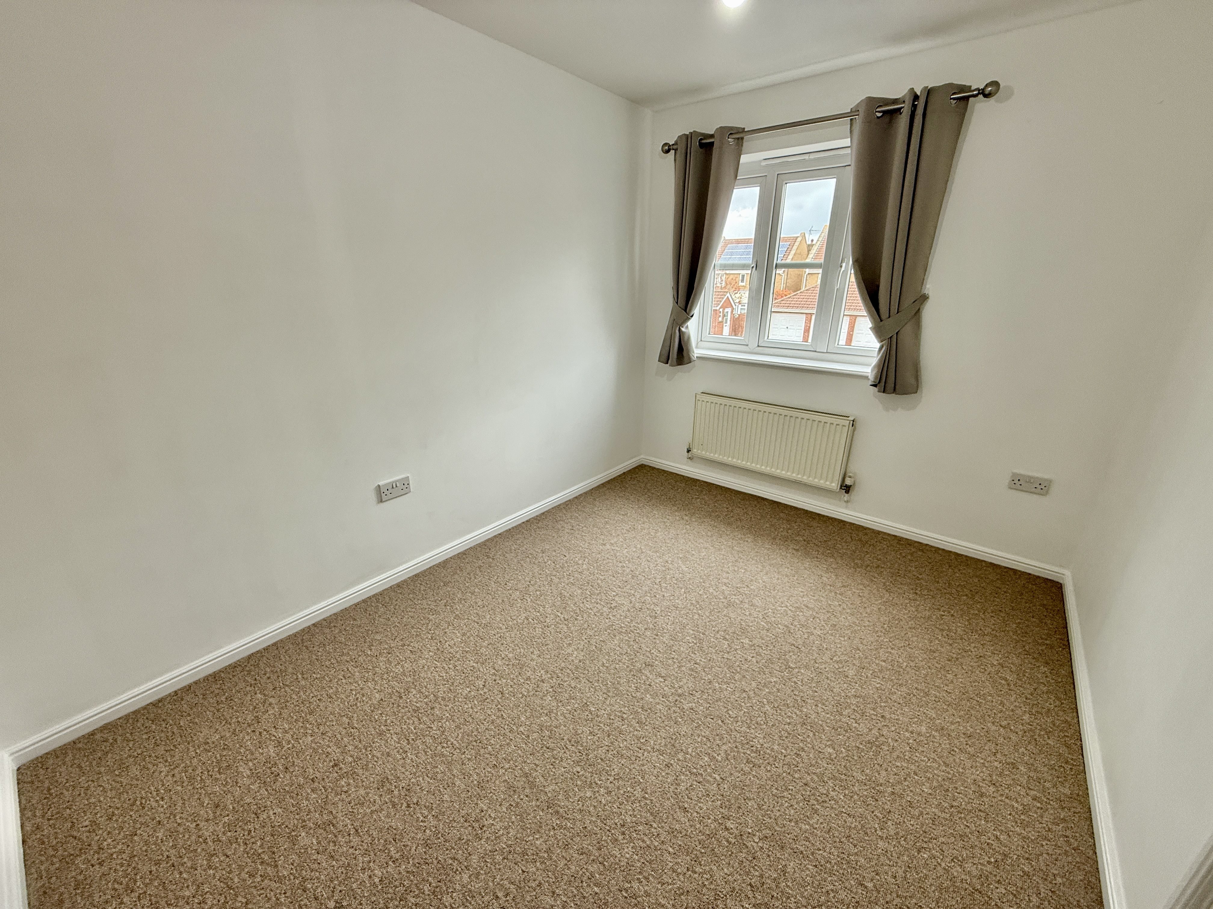 3 bed semi-detached house to rent in Oaktree Place, St Georges, BS22 9