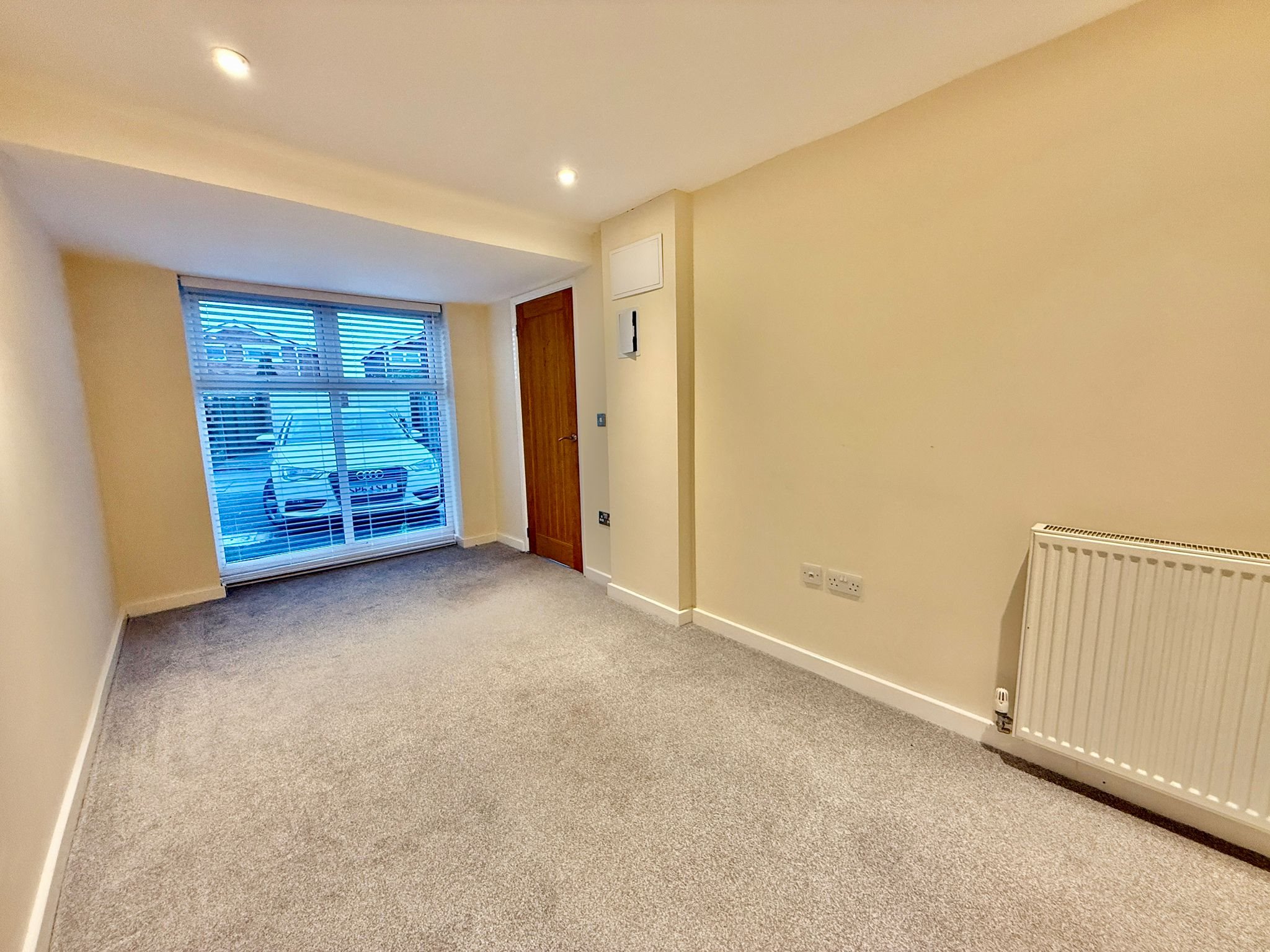 2 bed bungalow to rent in Kestrel Drive, Weston-super-Mare, BS22  - Property Image 11