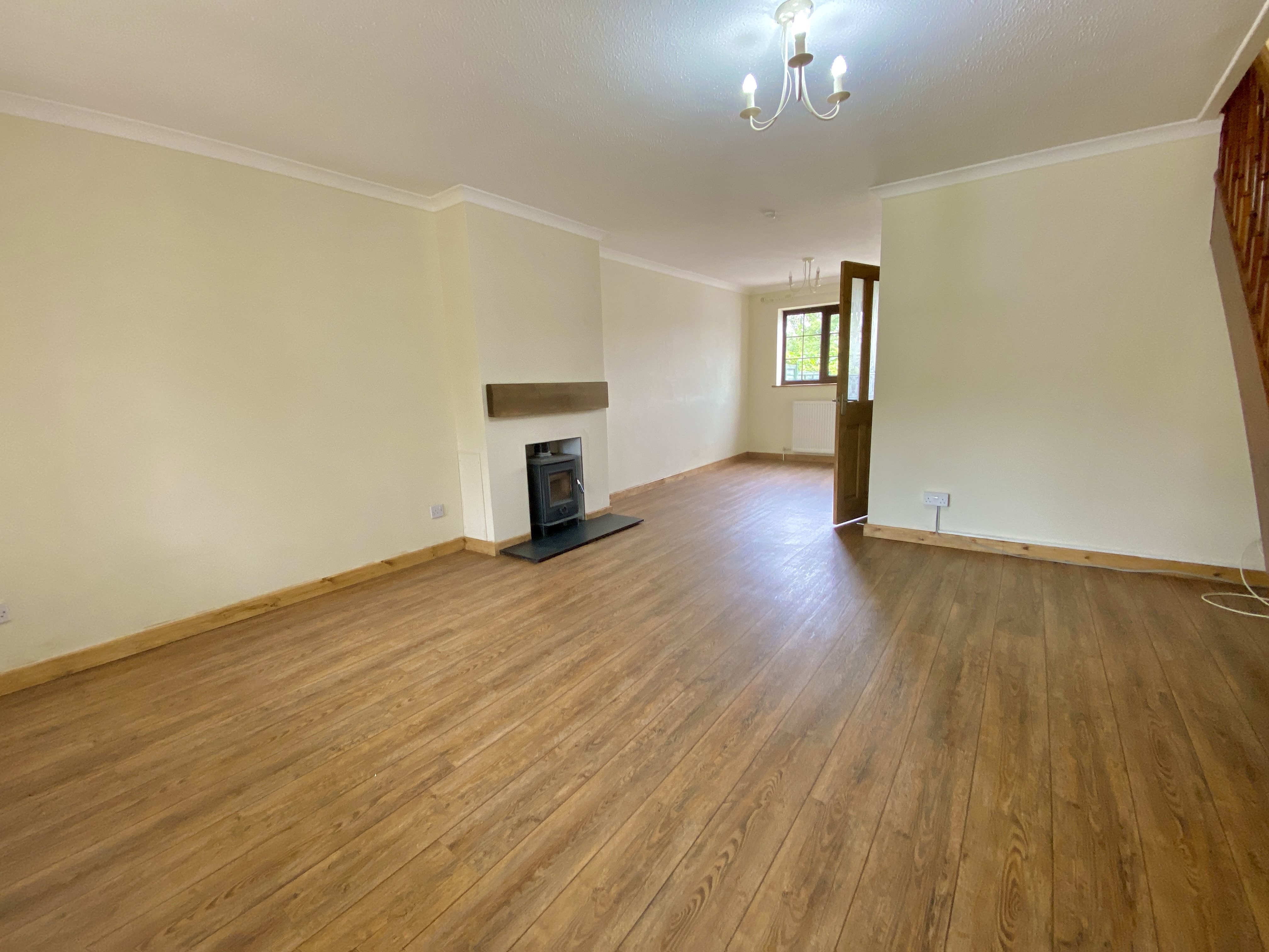 3 bed house to rent in Friendship Grove, Nailsea  - Property Image 2