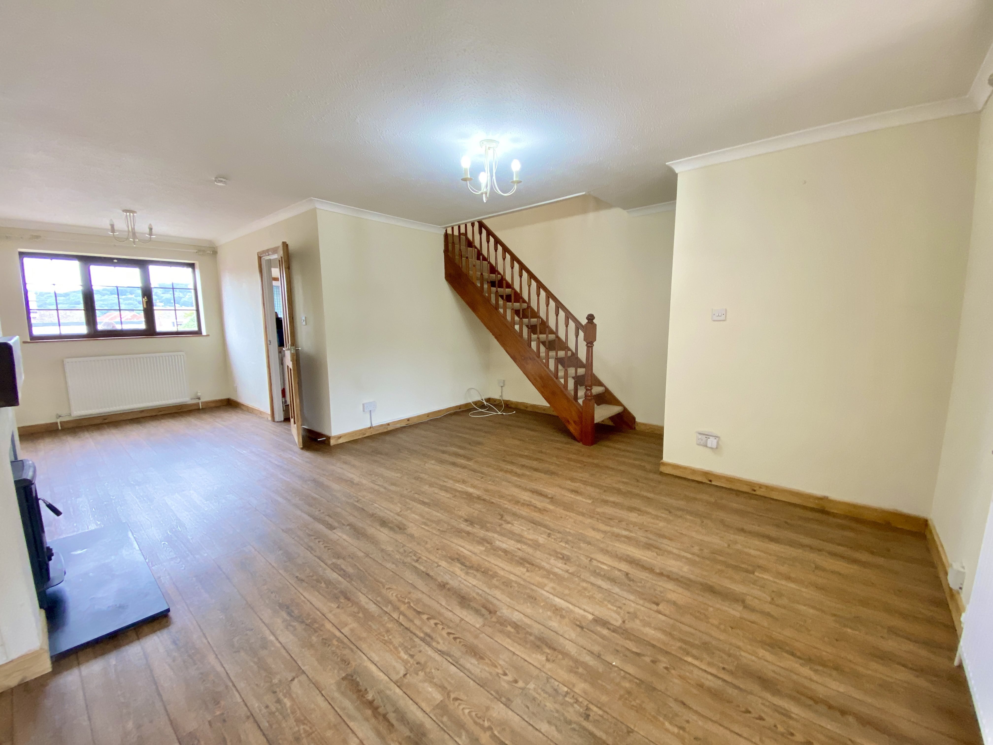 3 bed house to rent in Friendship Grove, Nailsea  - Property Image 3