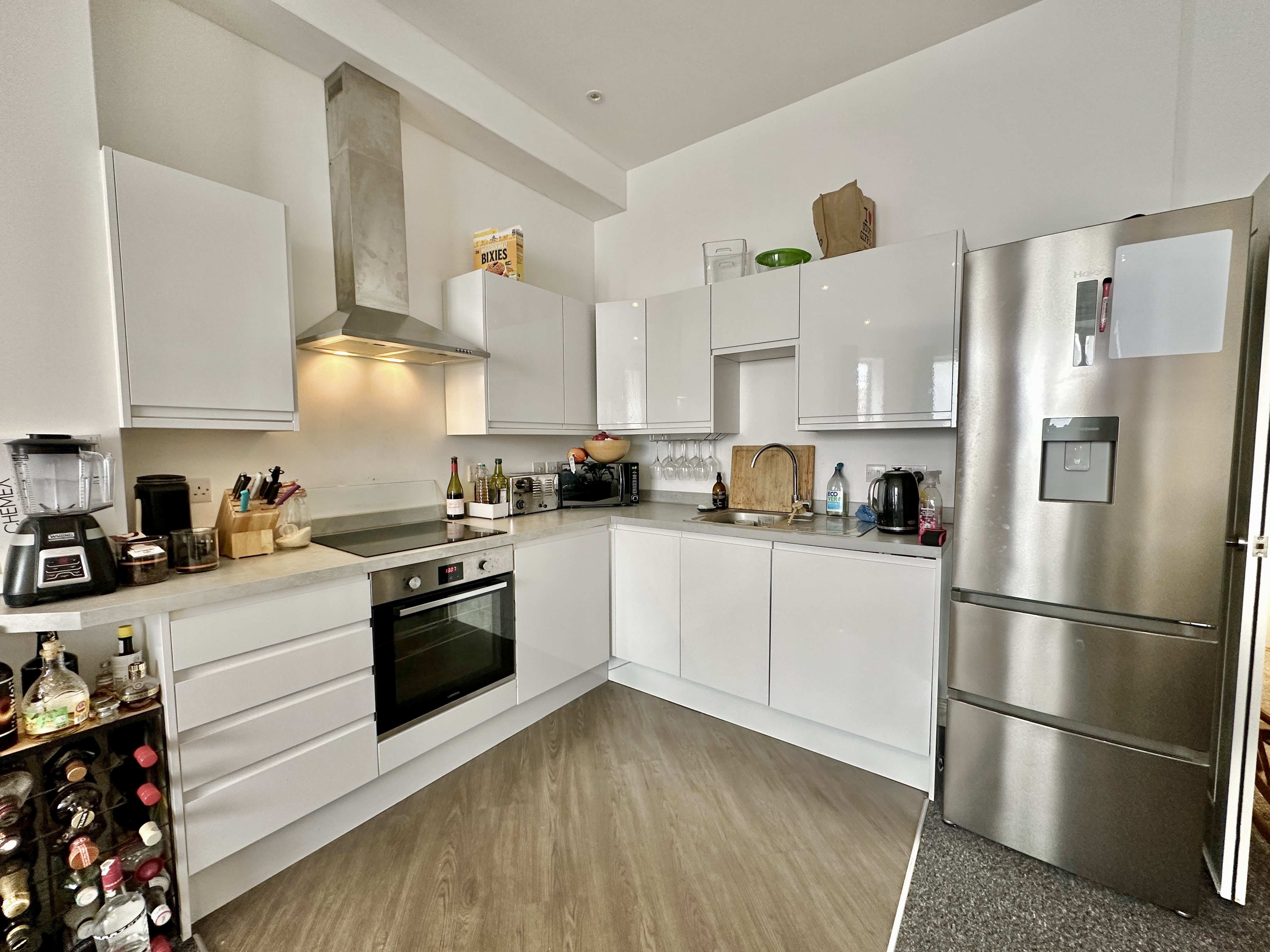 2 bed flat to rent in Upper Church Road, Weston-Super-Mare  - Property Image 3