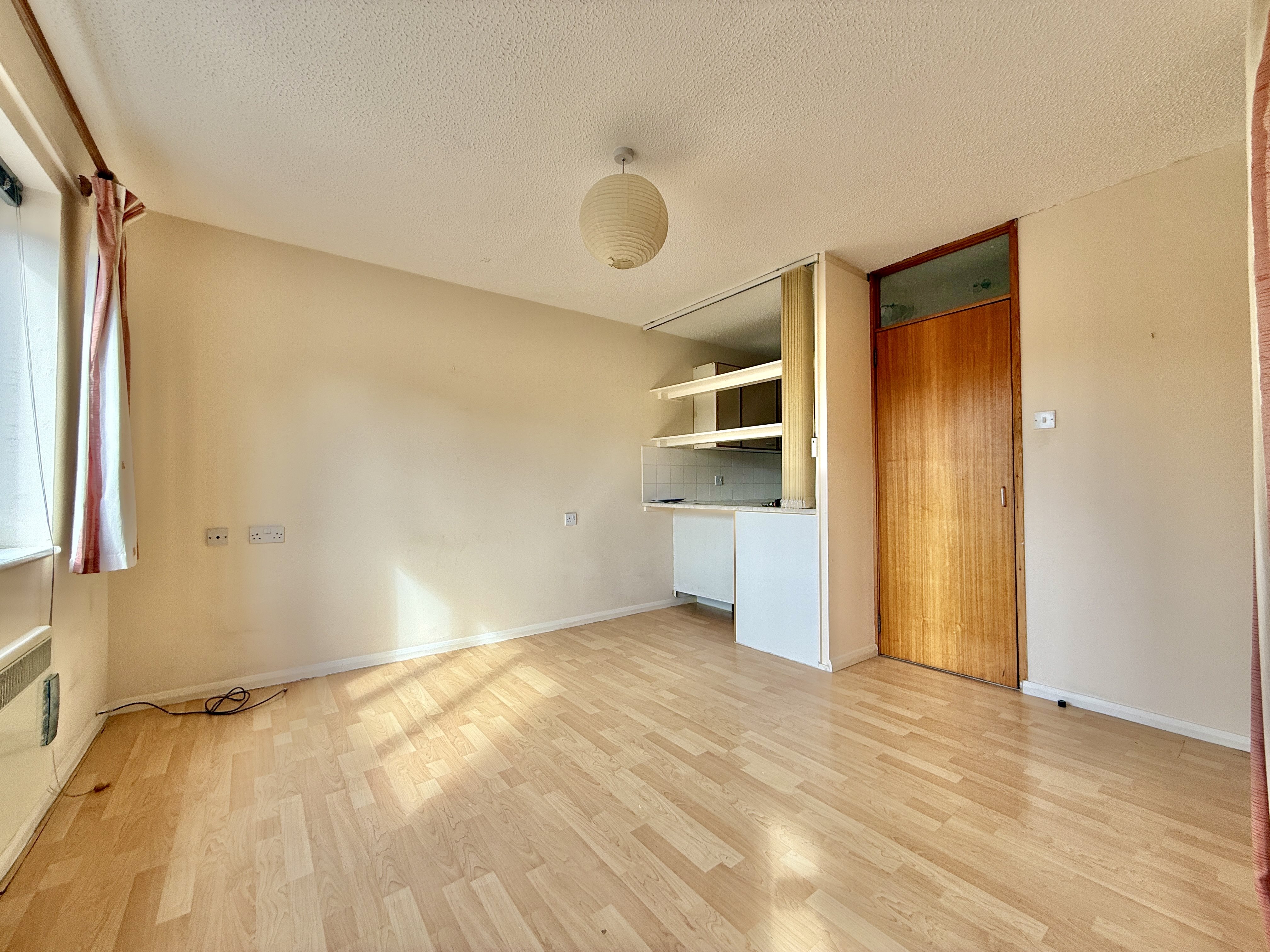1 bed apartment to rent in Avalon House, North Street, BS48  - Property Image 4