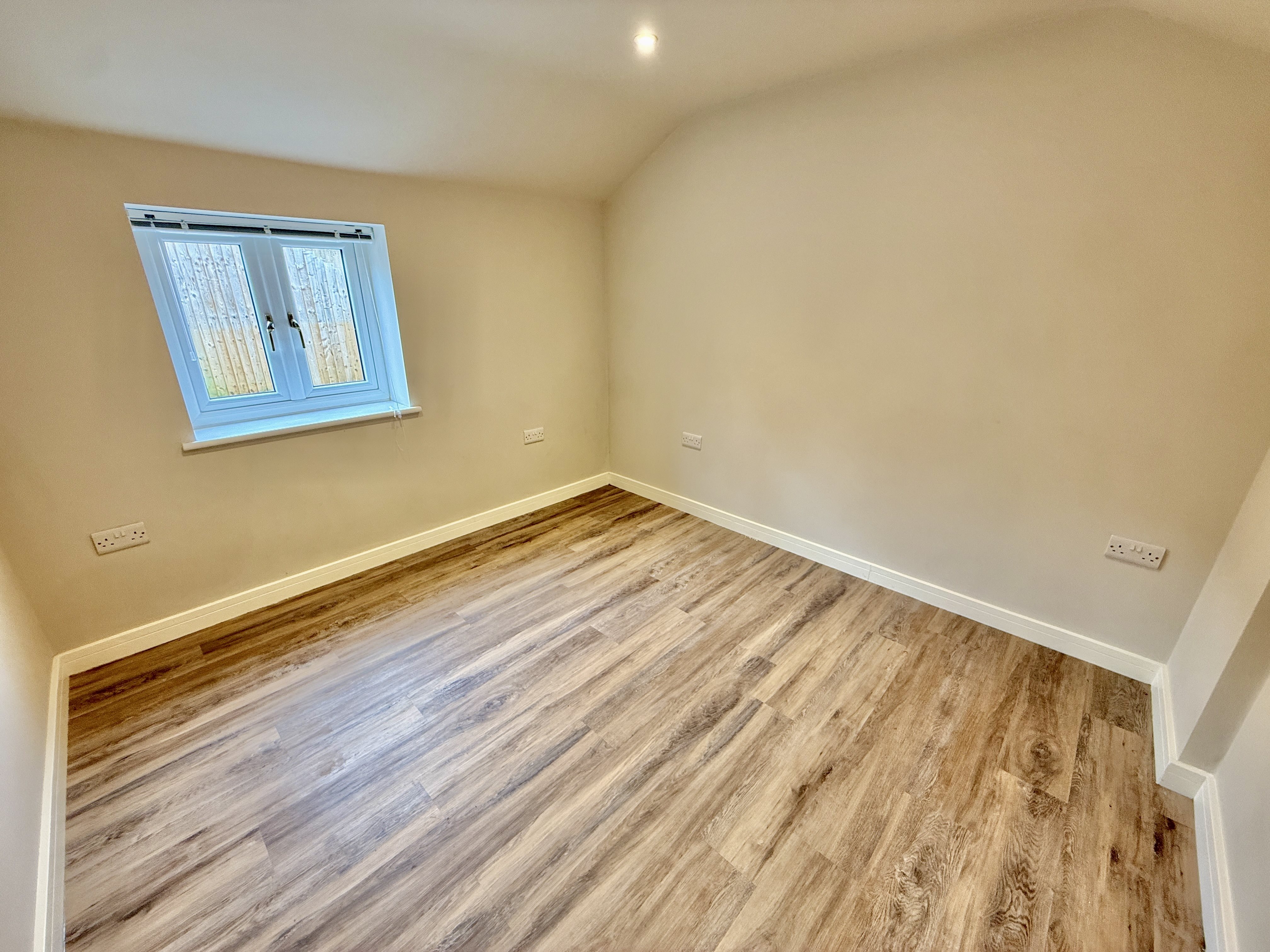 2 bed detached bungalow to rent in Manor Park Cottages, Nailsea Wall Lane, BS48  - Property Image 11