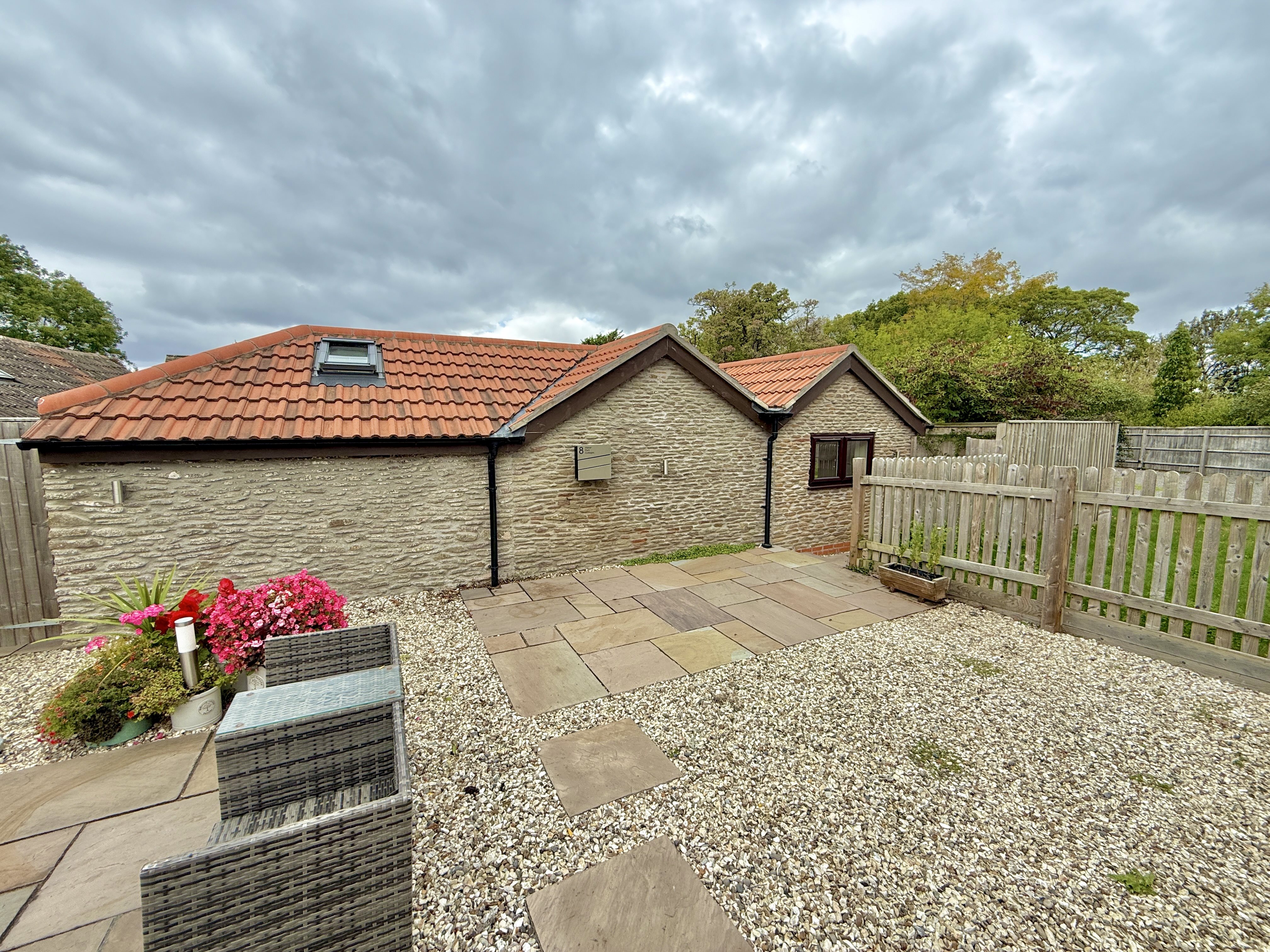 2 bed detached bungalow to rent in Manor Park Cottages, Nailsea Wall Lane, BS48  - Property Image 12