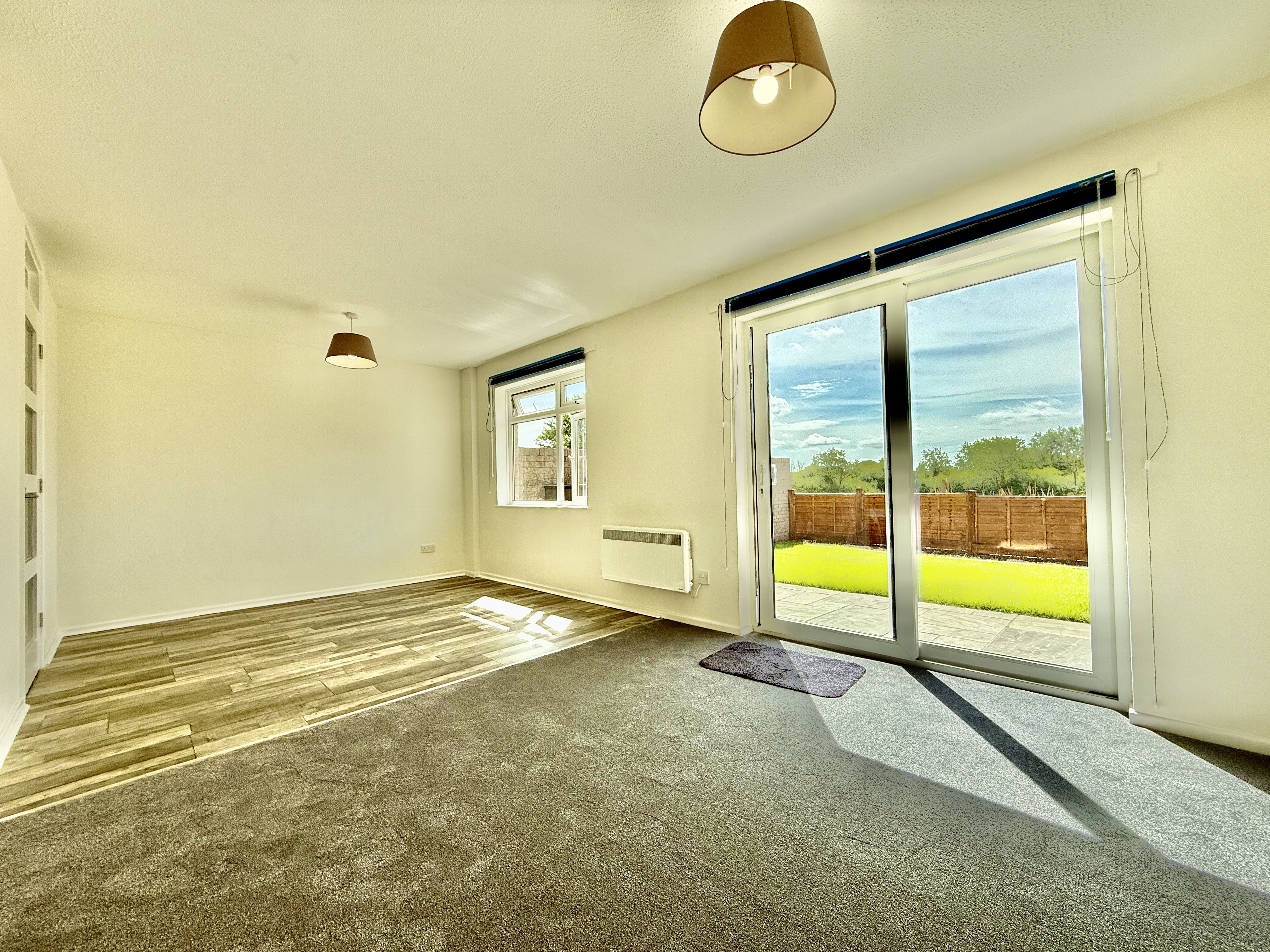 3 bed end of terrace house to rent in Knightstone Close, Axbridge  - Property Image 5