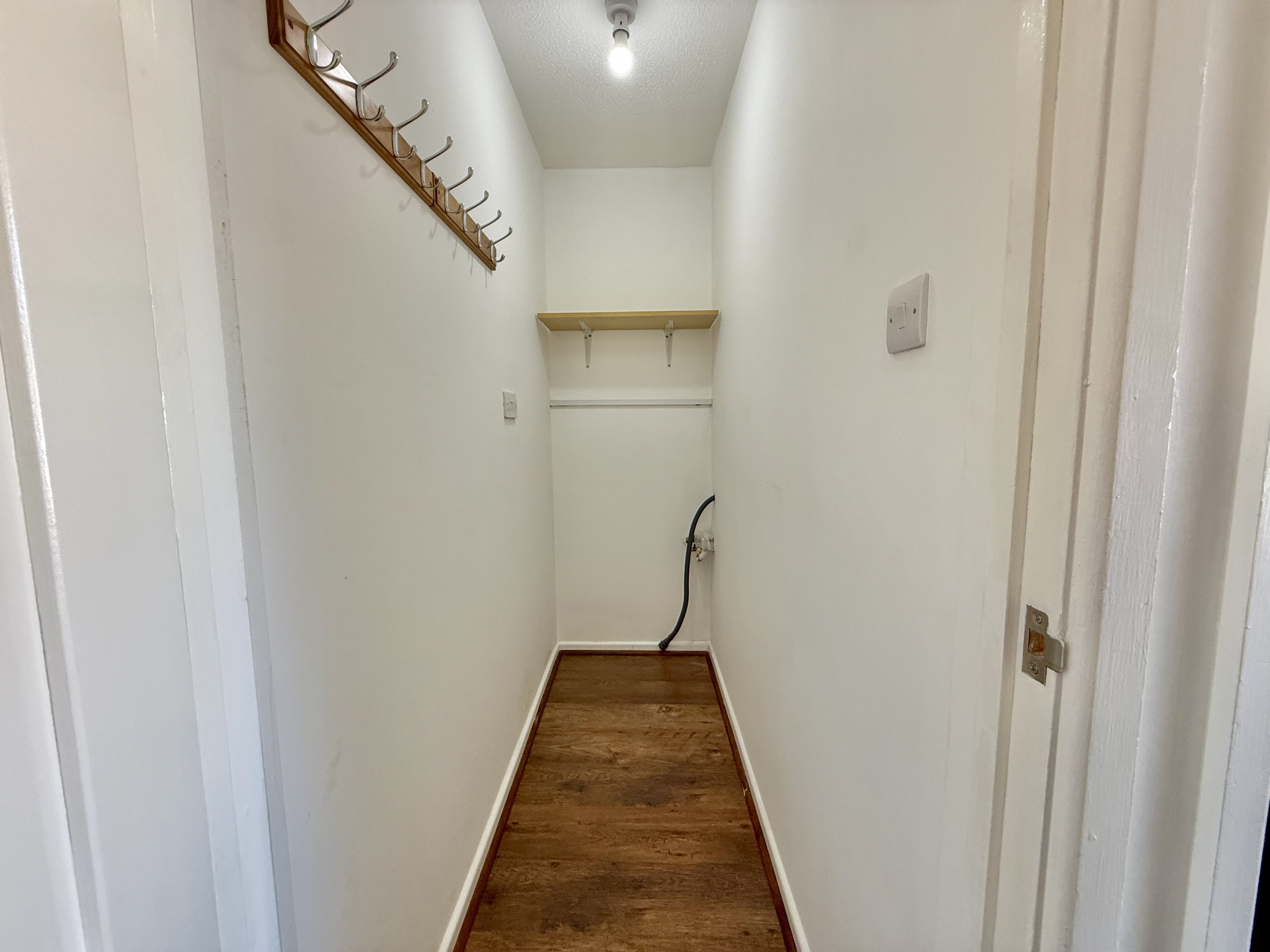 3 bed end of terrace house to rent in Knightstone Close, Axbridge  - Property Image 8