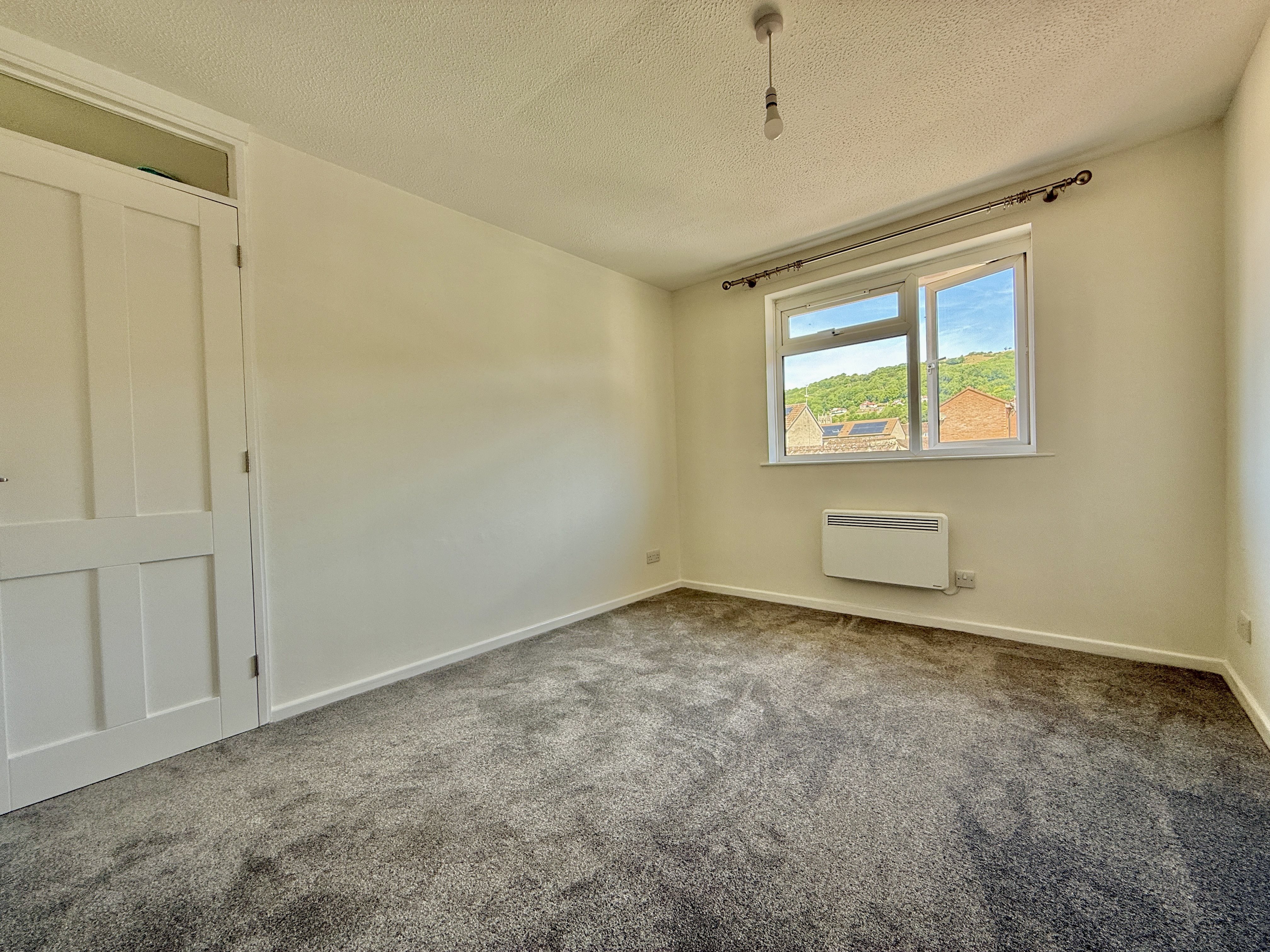 3 bed end of terrace house to rent in Knightstone Close, Axbridge  - Property Image 15