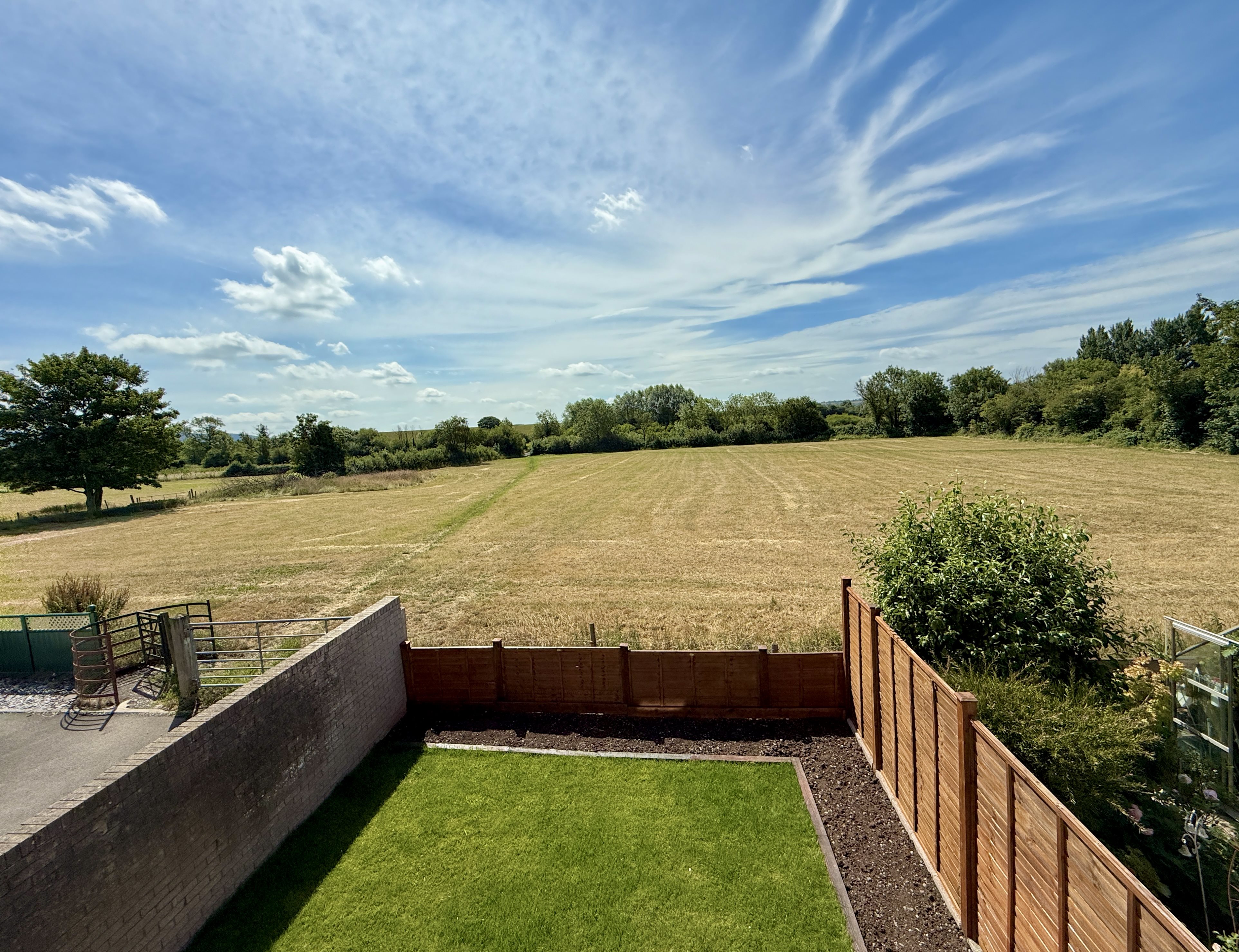 3 bed end of terrace house to rent in Knightstone Close, Axbridge  - Property Image 22