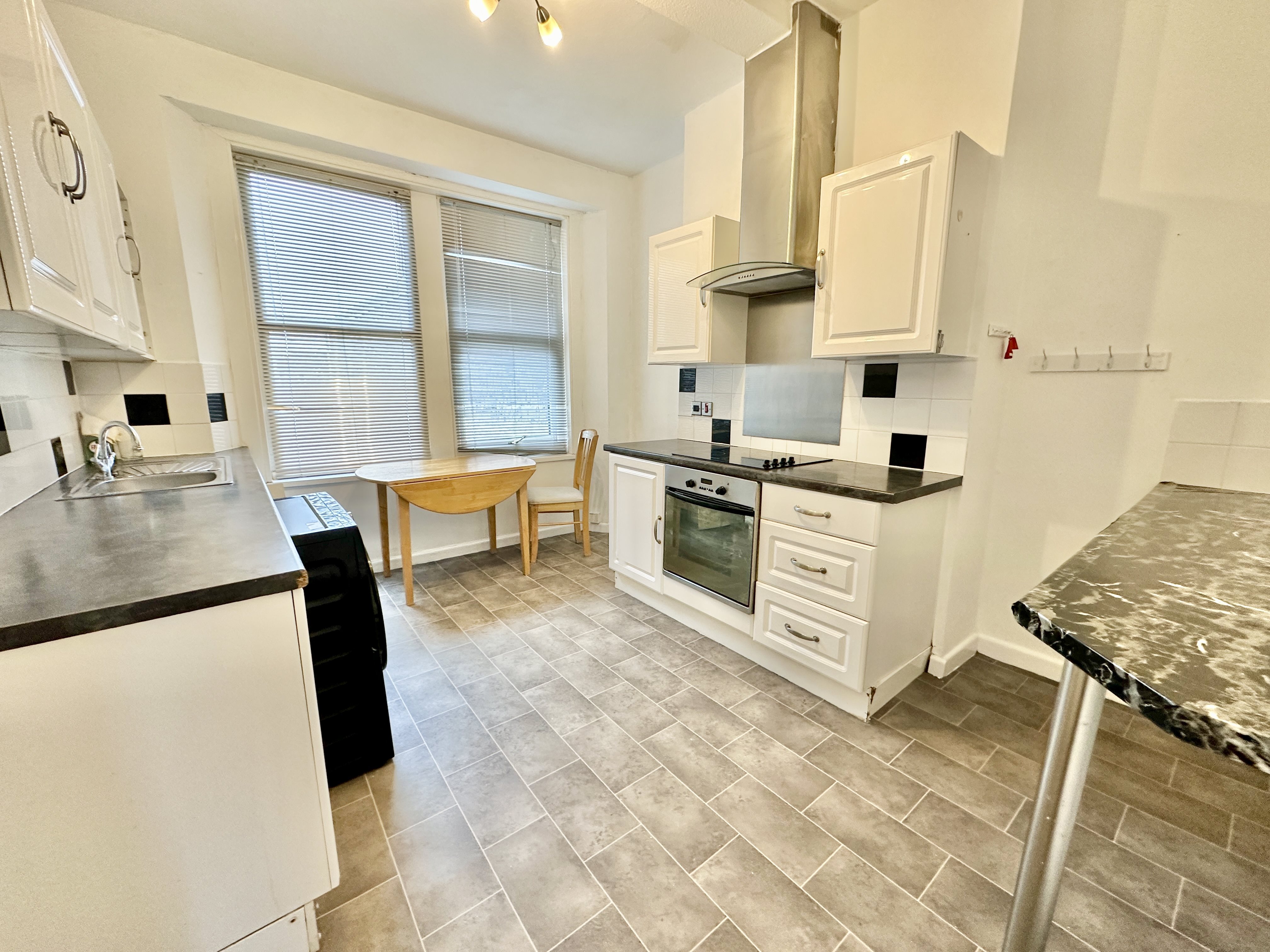 1 bed flat to rent in Walliscote Road, Weston-super-Mare  - Property Image 2