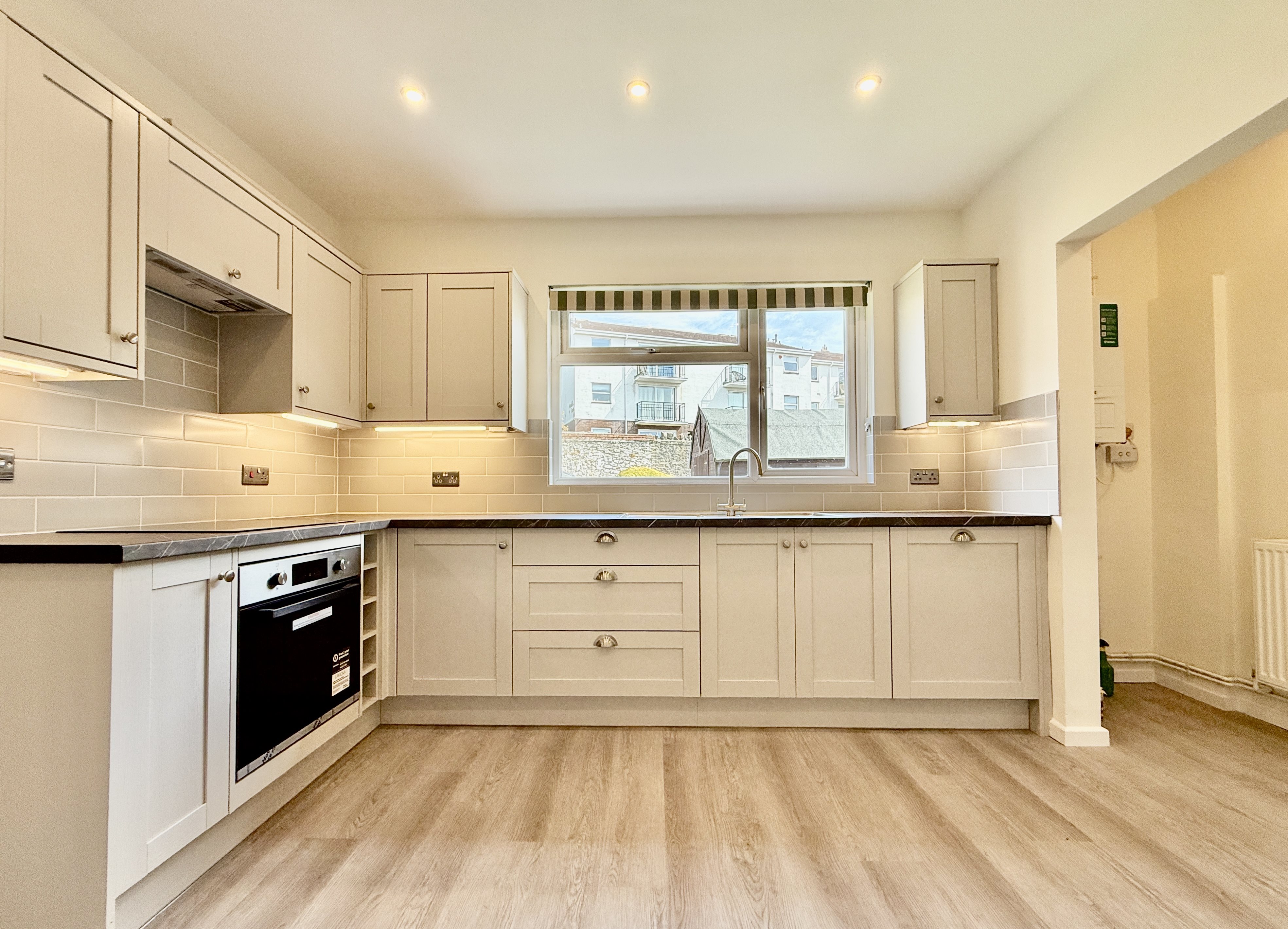 3 bed house to rent in Stafford Place, Weston-super-Mare  - Property Image 8
