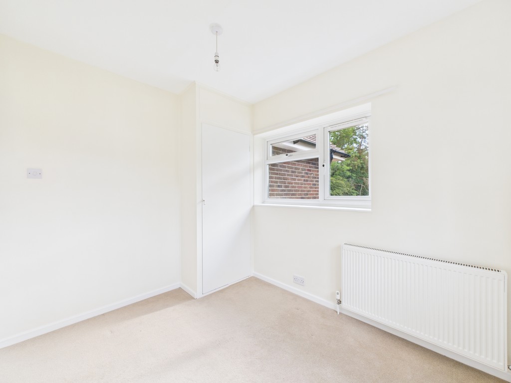 3 bed detached house to rent in Guildford Road, Broadbridge Heath, RH12  - Property Image 7