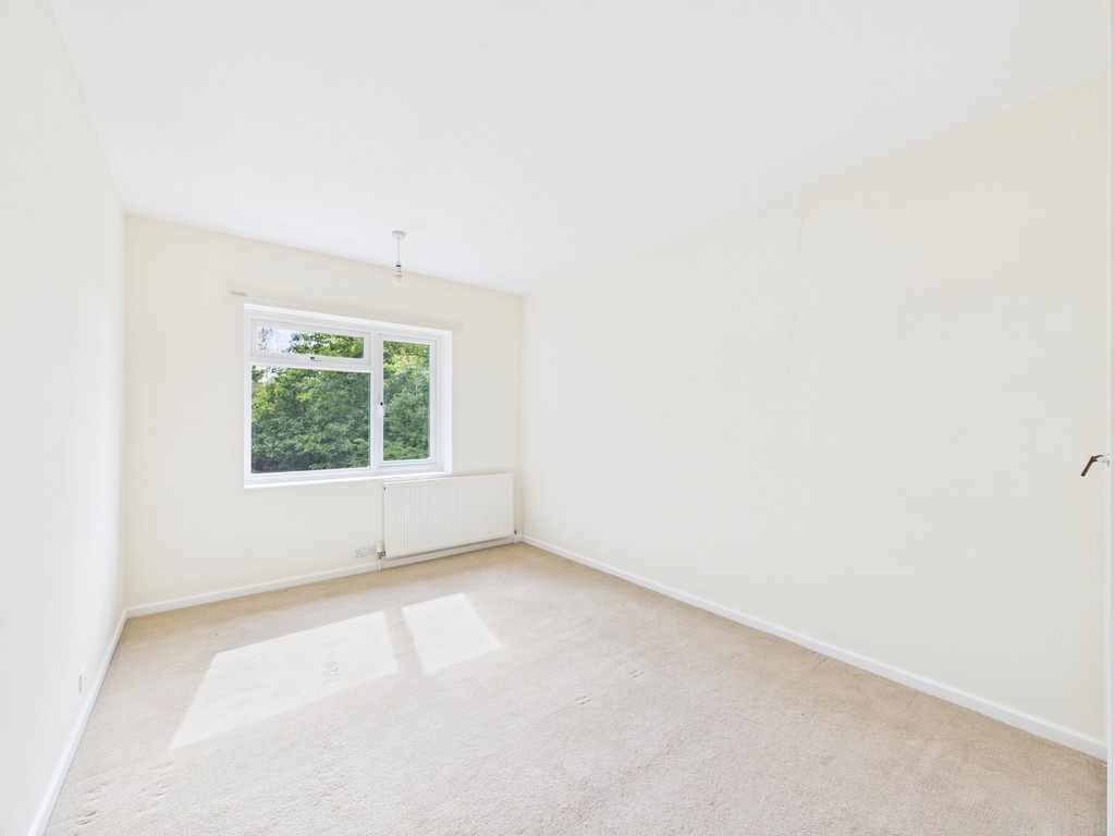 3 bed detached house to rent in Guildford Road, Broadbridge Heath, RH12  - Property Image 10