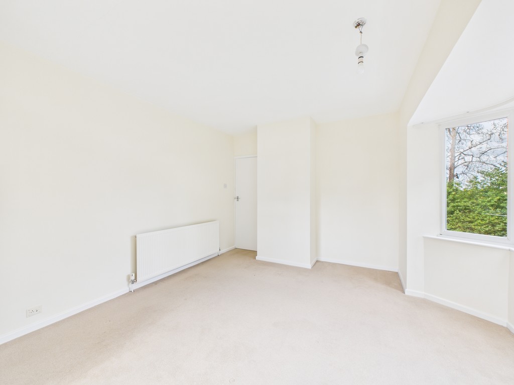 3 bed detached house to rent in Guildford Road, Broadbridge Heath, RH12  - Property Image 13