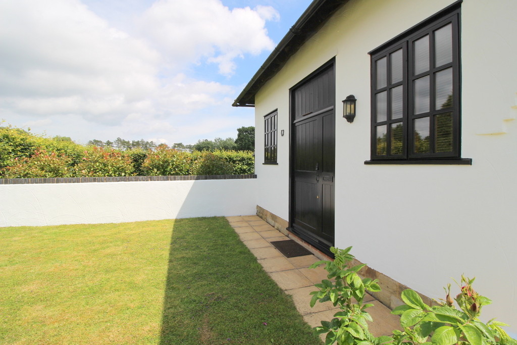 1 bed detached house to rent in The Old Sussex Stud  - Property Image 11
