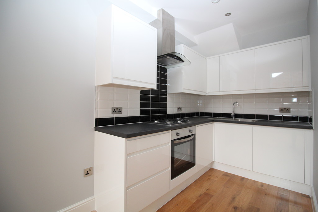 1 bed apartment to rent in Brighton Road, Horsham  - Property Image 4