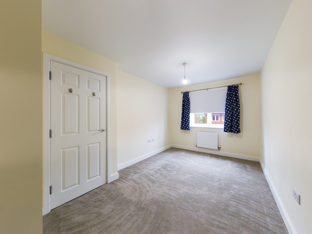 4 bed detached house to rent in Illett Way, Kilnwood Vale  - Property Image 6
