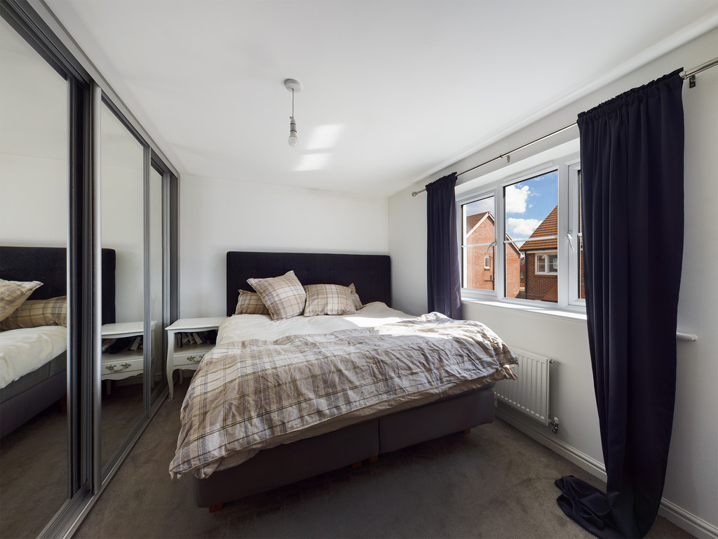 3 bed detached house to rent in Rhodes Way, Billingshurst  - Property Image 6