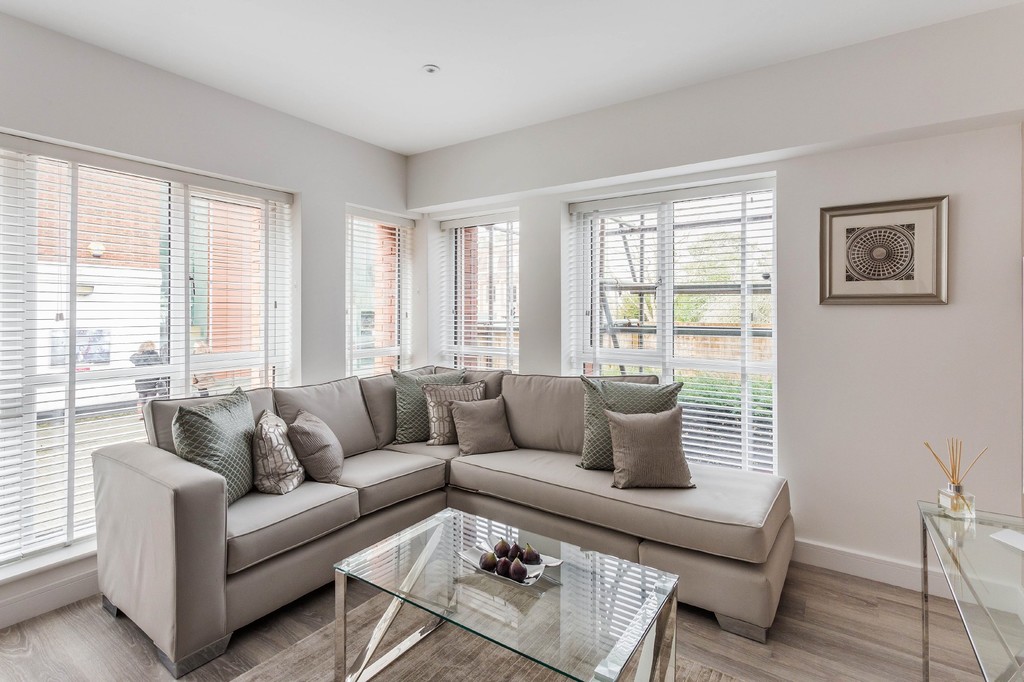 1 bed apartment to rent in Holmes Park, North Street, Horsham  - Property Image 7