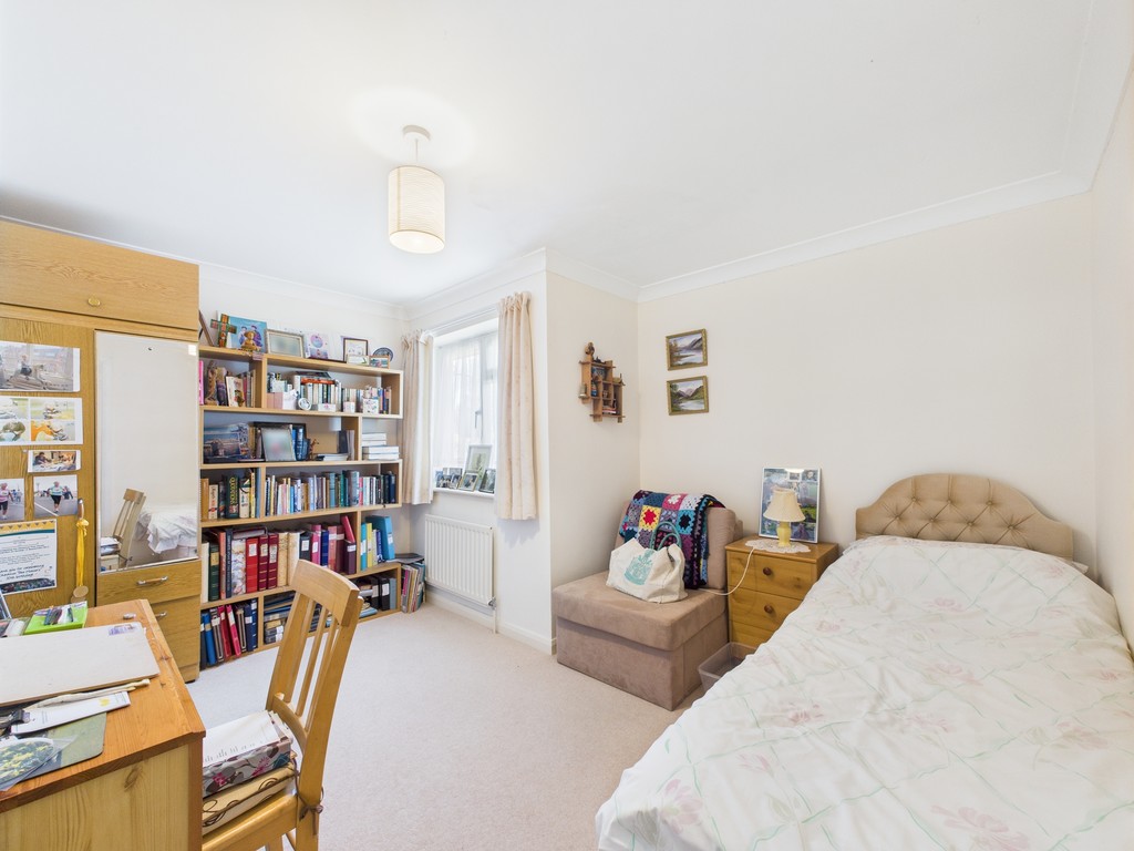 4 bed detached bungalow for sale in Park Street, Slinfold, Horsham  - Property Image 15