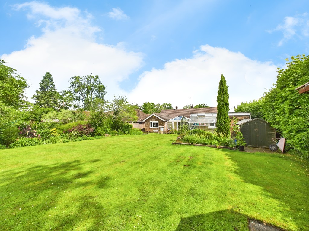 4 bed detached bungalow for sale in Park Street, Slinfold, Horsham  - Property Image 20