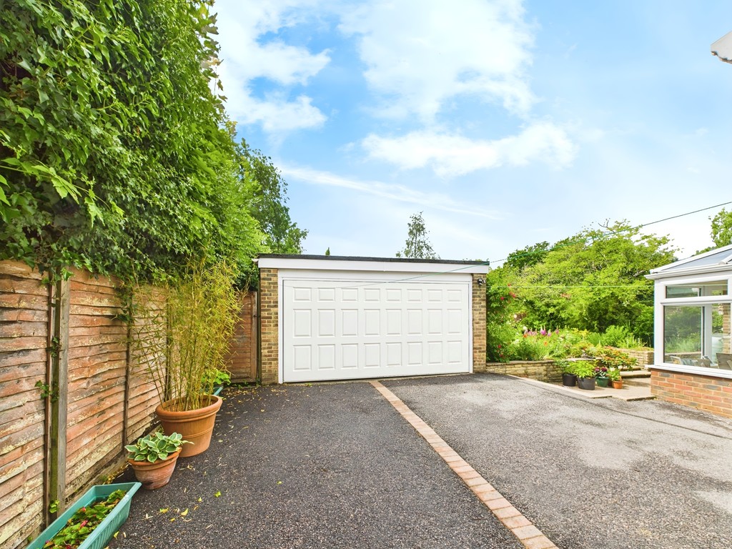 4 bed detached bungalow for sale in Park Street, Slinfold, Horsham  - Property Image 8