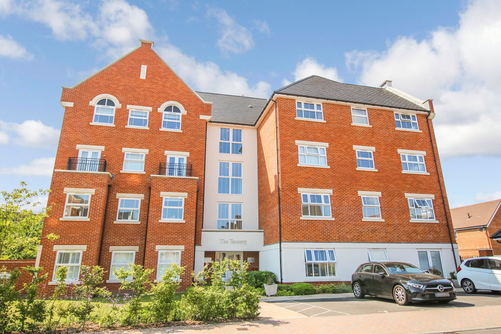1 bed apartment to rent in The Tannery, Horsham, RH12