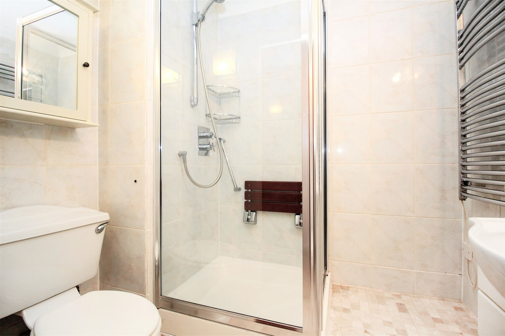 1 bed apartment to rent in Homestream House, Horsham  - Property Image 5