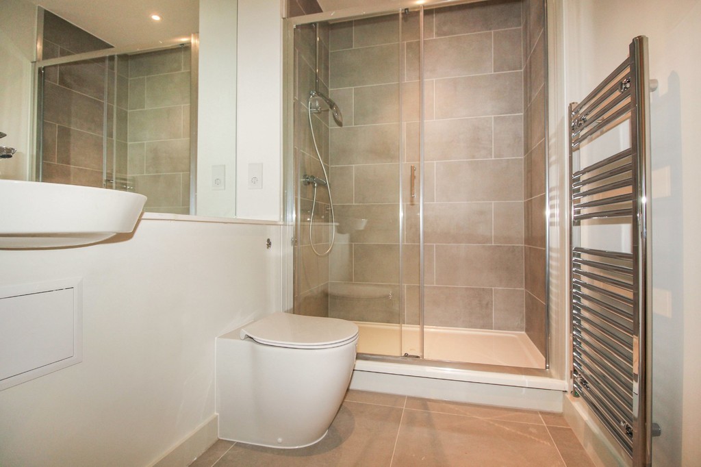 1 bed flat to rent in Prewetts Mill, Horsham  - Property Image 6