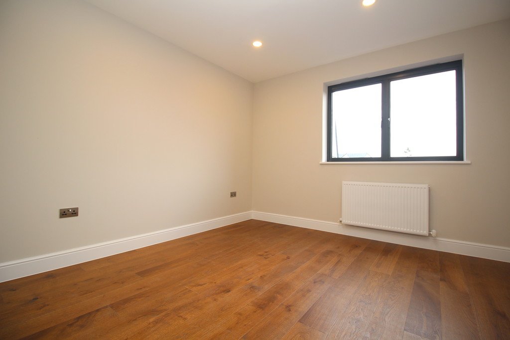 1 bed apartment to rent in Harrington House, Horsham  - Property Image 3