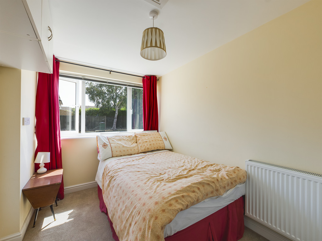 5 bed detached house for sale in Harvesters, Horsham  - Property Image 16