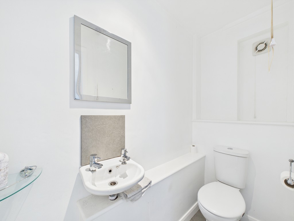 5 bed detached house for sale in Harvesters, Horsham  - Property Image 6