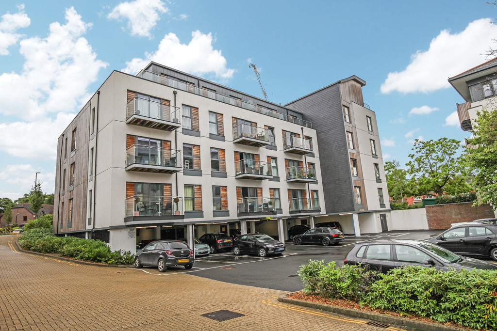 1 bed apartment to rent in North Street, Horsham