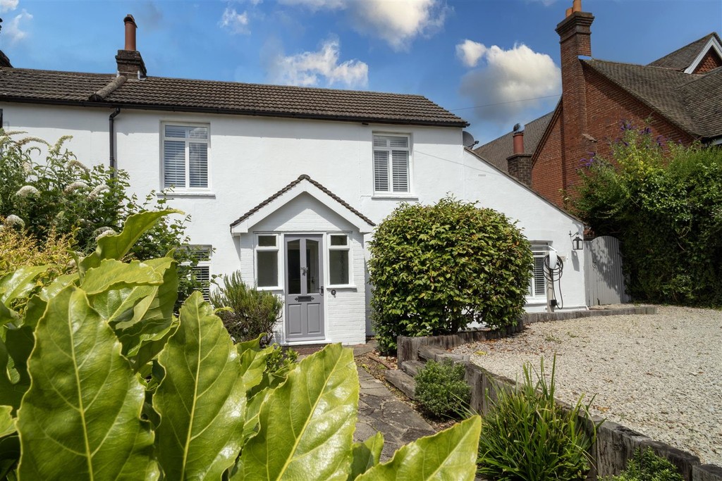 3 bed semi-detached house for sale in Crawley Road  - Property Image 1