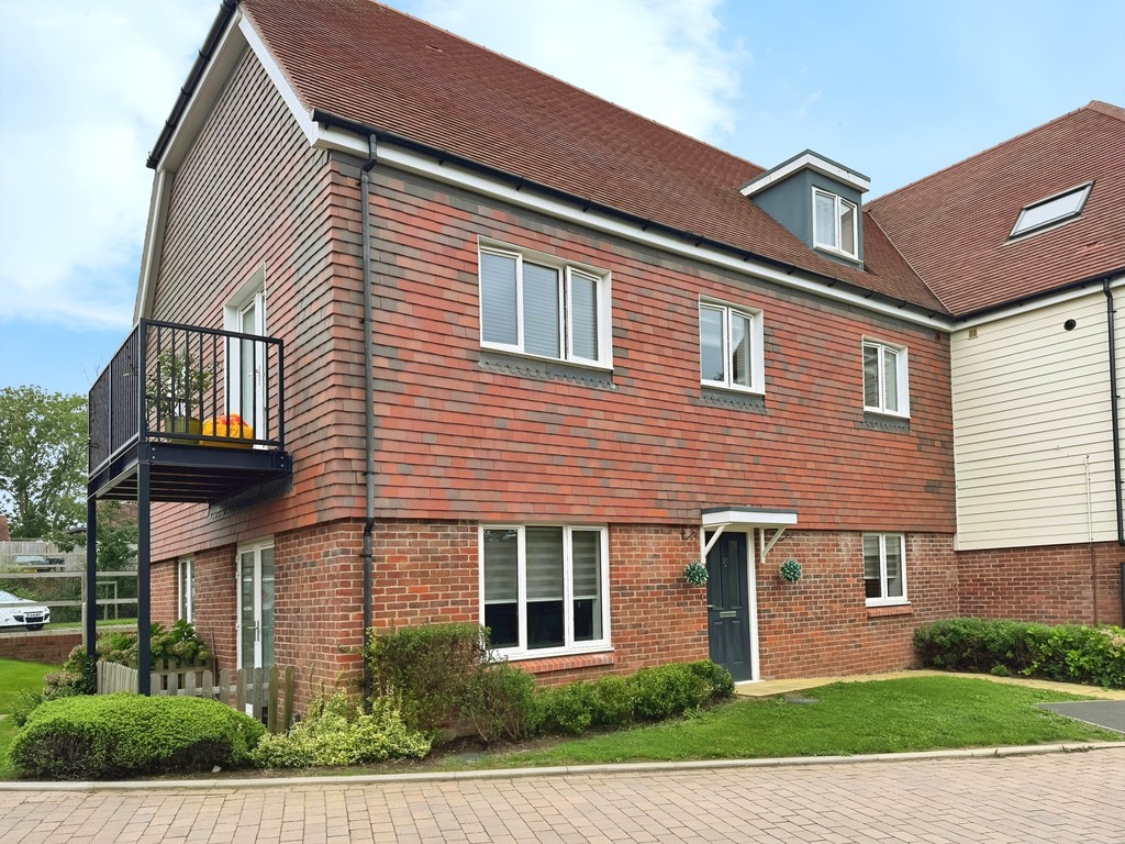 2 bed apartment for sale in Swallow Rise, Haywards Heath  - Property Image 17