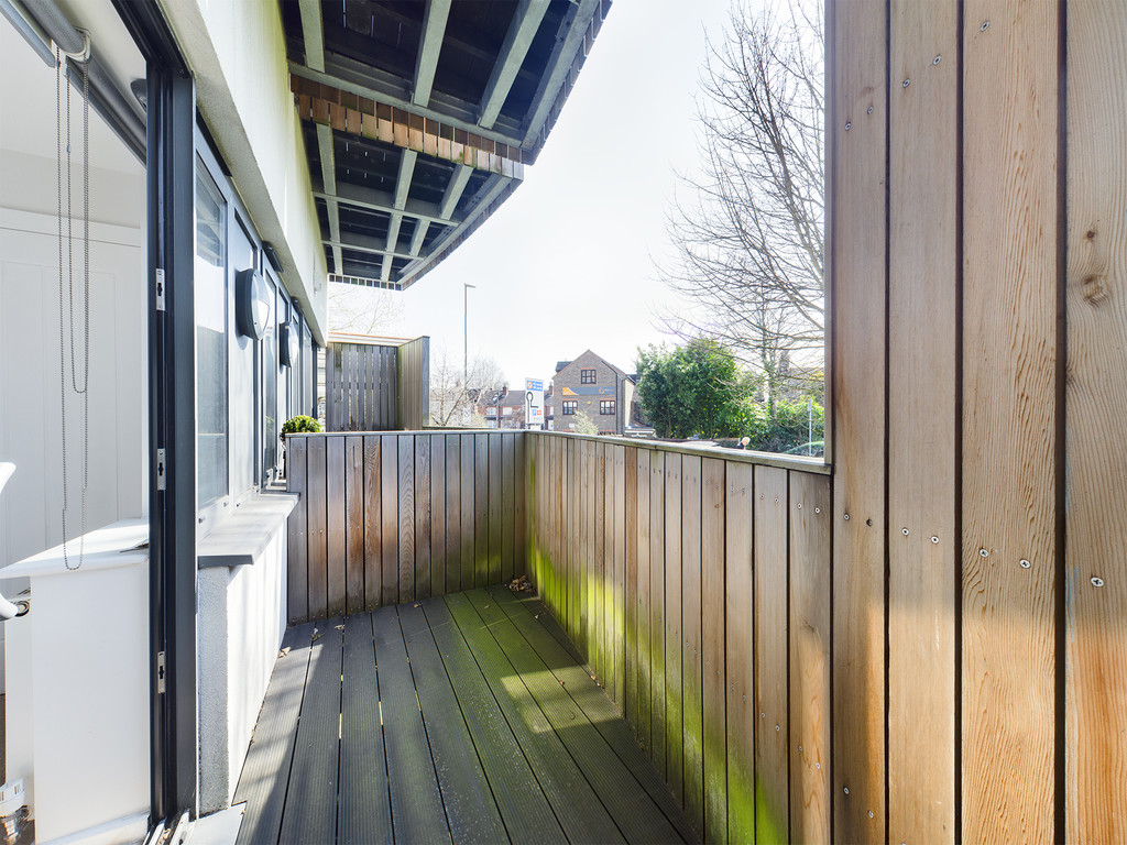 1 bed apartment to rent in North Street, Horsham, RH13 - Property Image 6