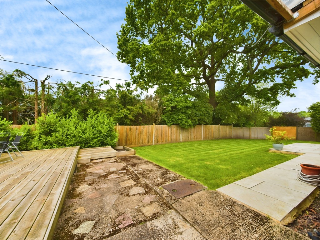 3 bed detached bungalow for sale in Dorking Road, Horsham  - Property Image 3