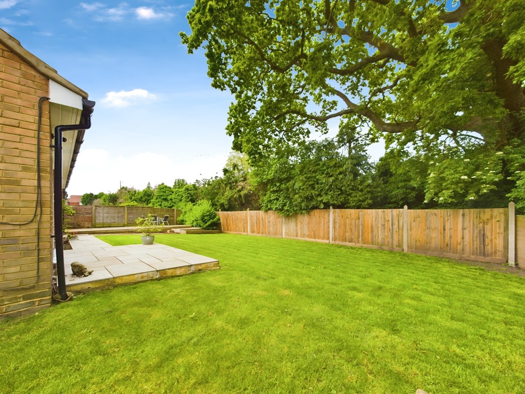 3 bed detached bungalow for sale in Dorking Road, Horsham  - Property Image 2