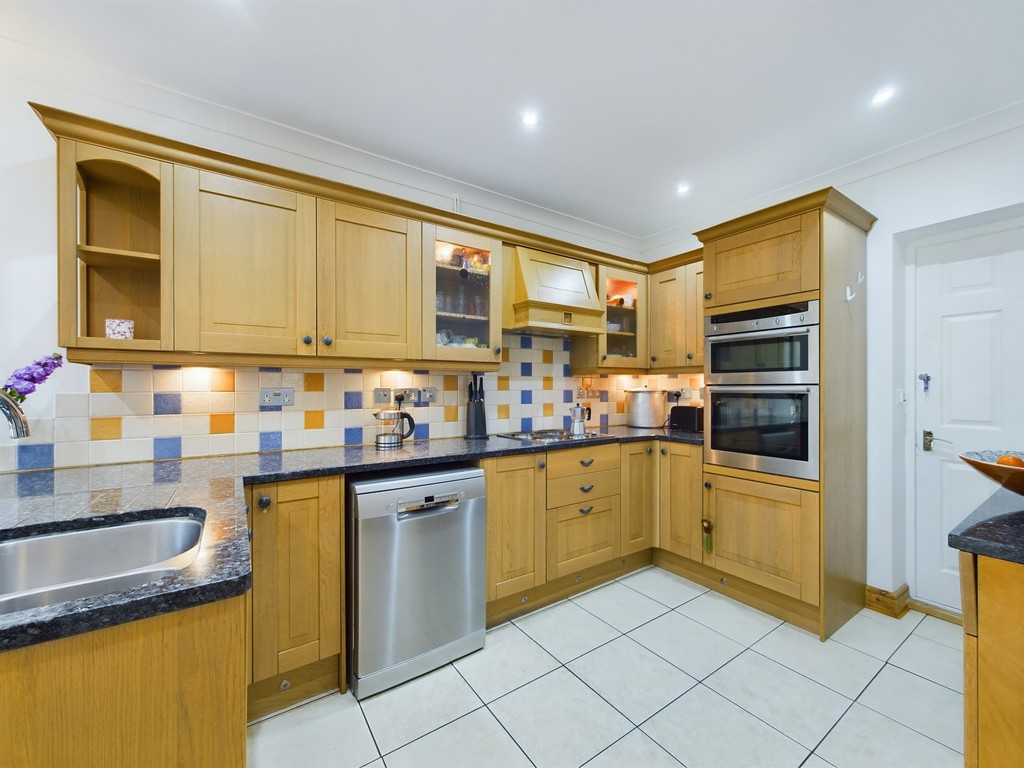 4 bed detached house for sale in Ryecroft Meadow, Horsham  - Property Image 3
