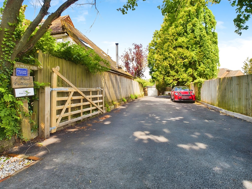 3 bed detached house for sale in Markstakes Corner, Lewes  - Property Image 10