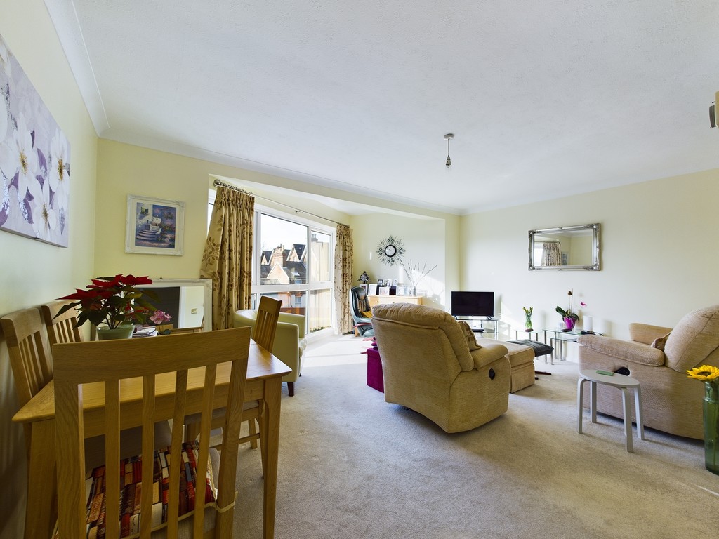 1 bed apartment to rent in Tymperley Court, Horsham  - Property Image 6