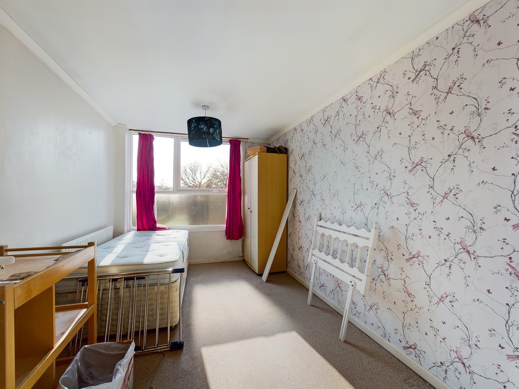 2 bed apartment for sale in South Holmes Road, Horsham  - Property Image 5