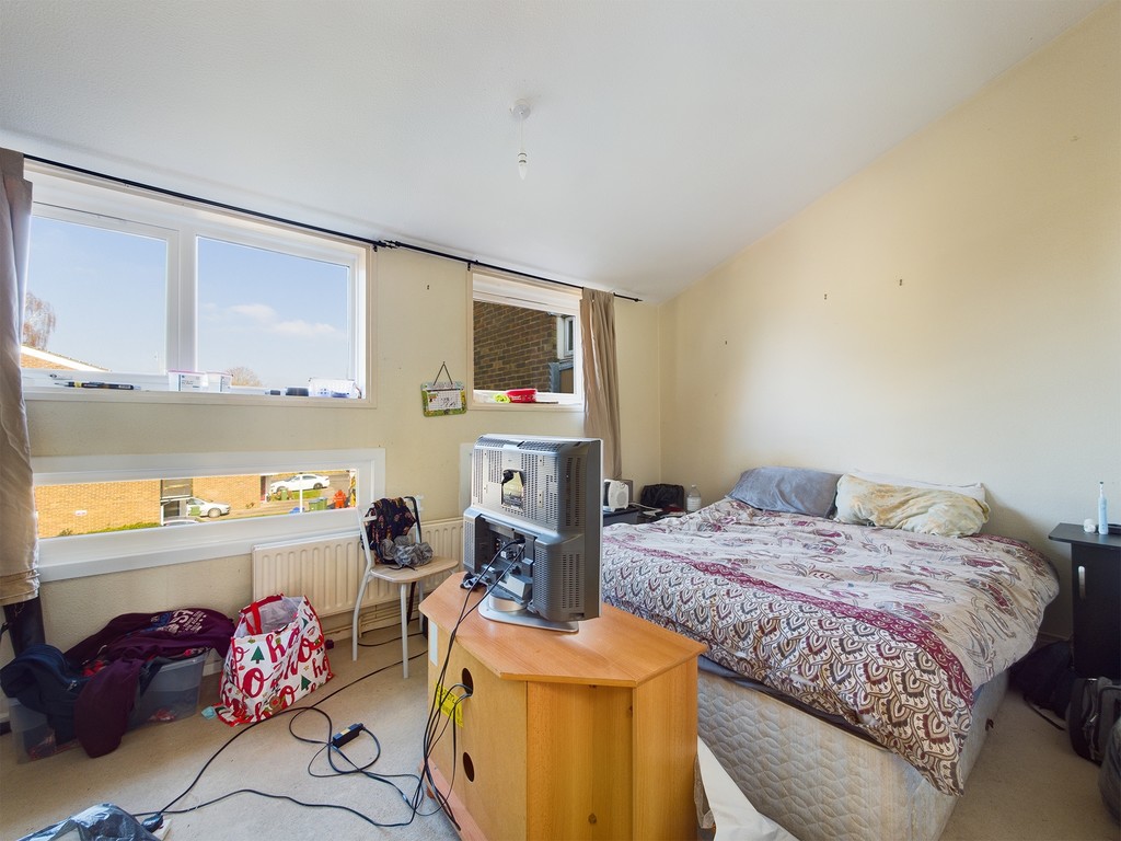 2 bed apartment for sale in South Holmes Road, Horsham  - Property Image 4